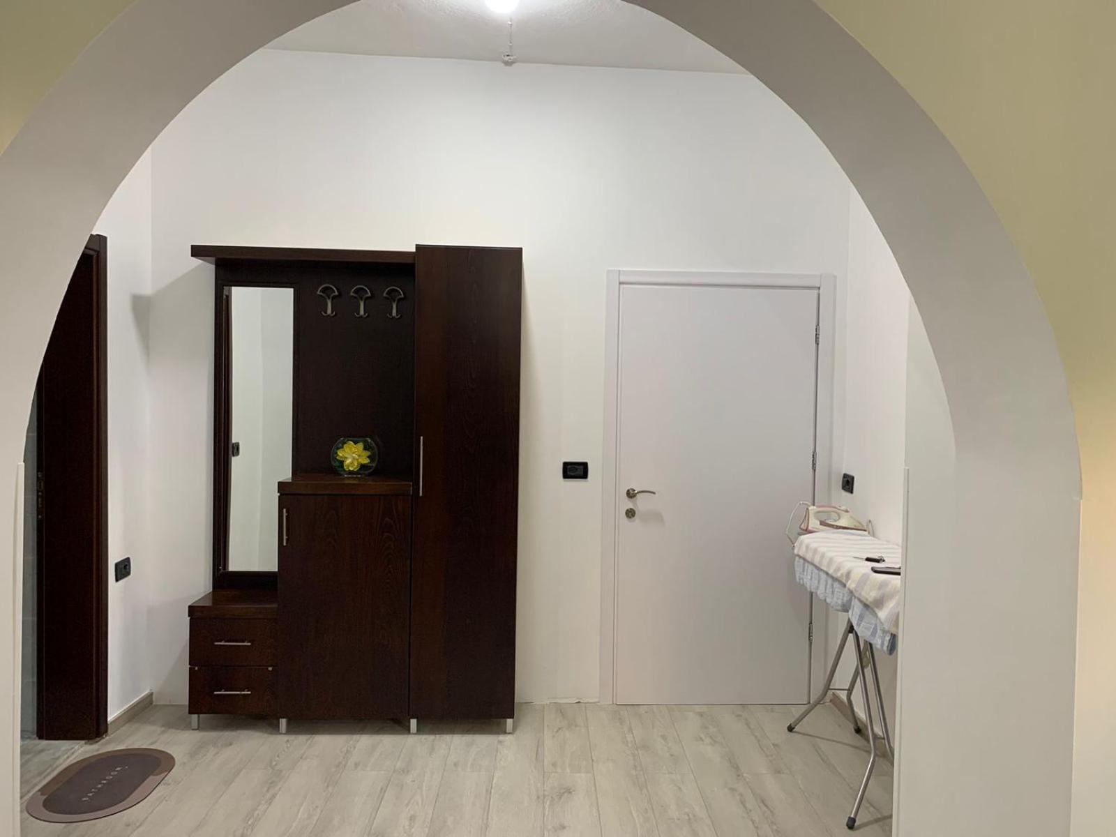 Dadaj Apartments
