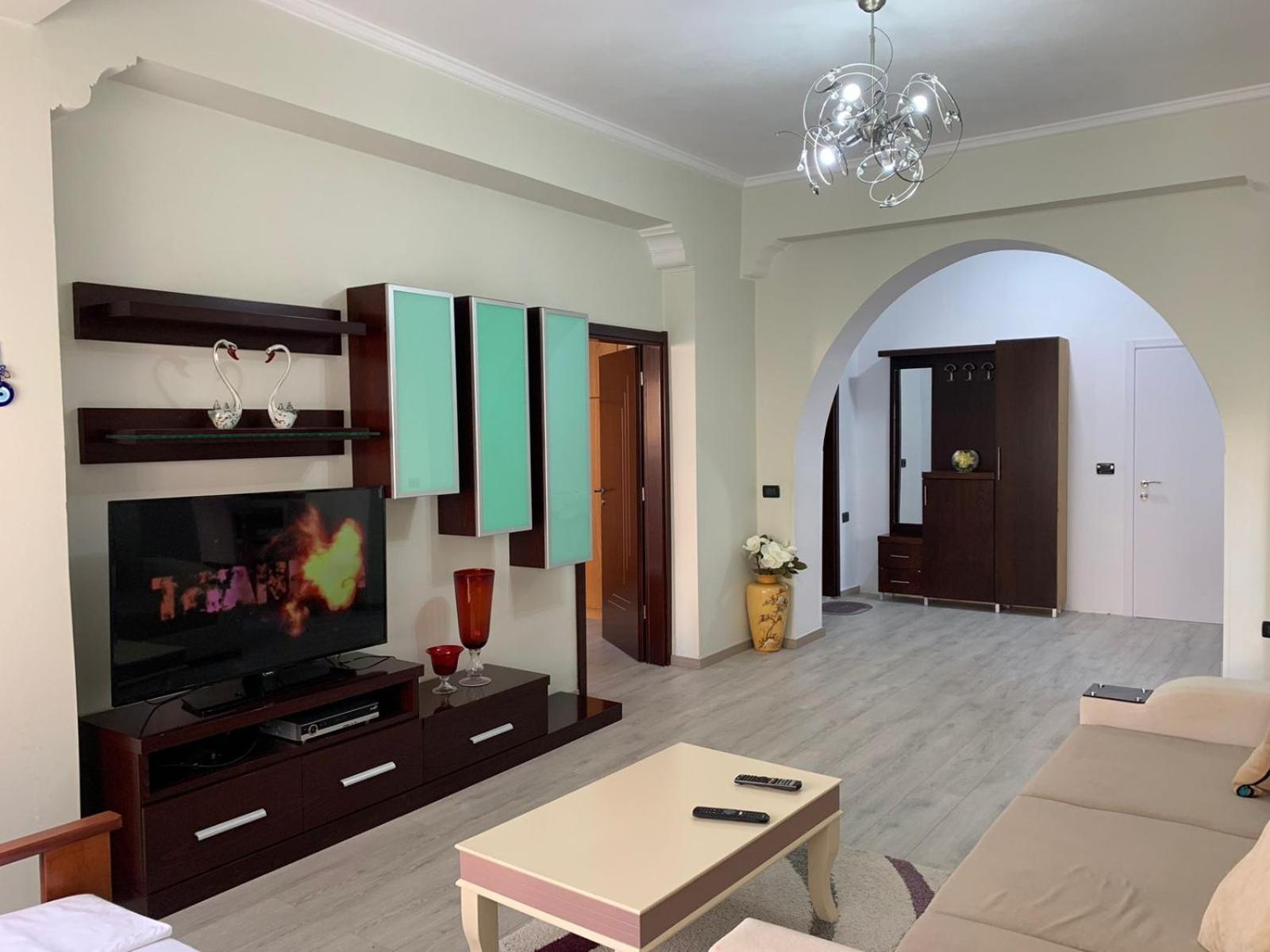 Dadaj Apartments