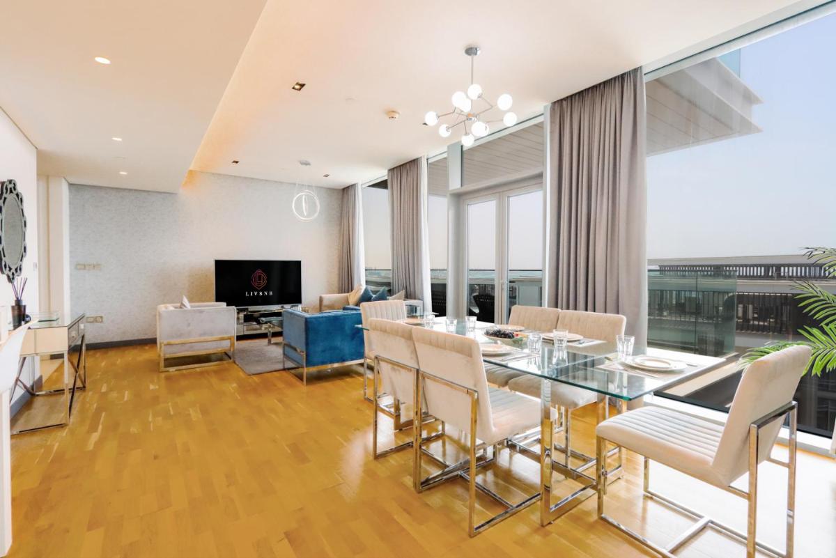 Bluewaters Island - High-Floor 1 Bedroom Suite by Livbnb