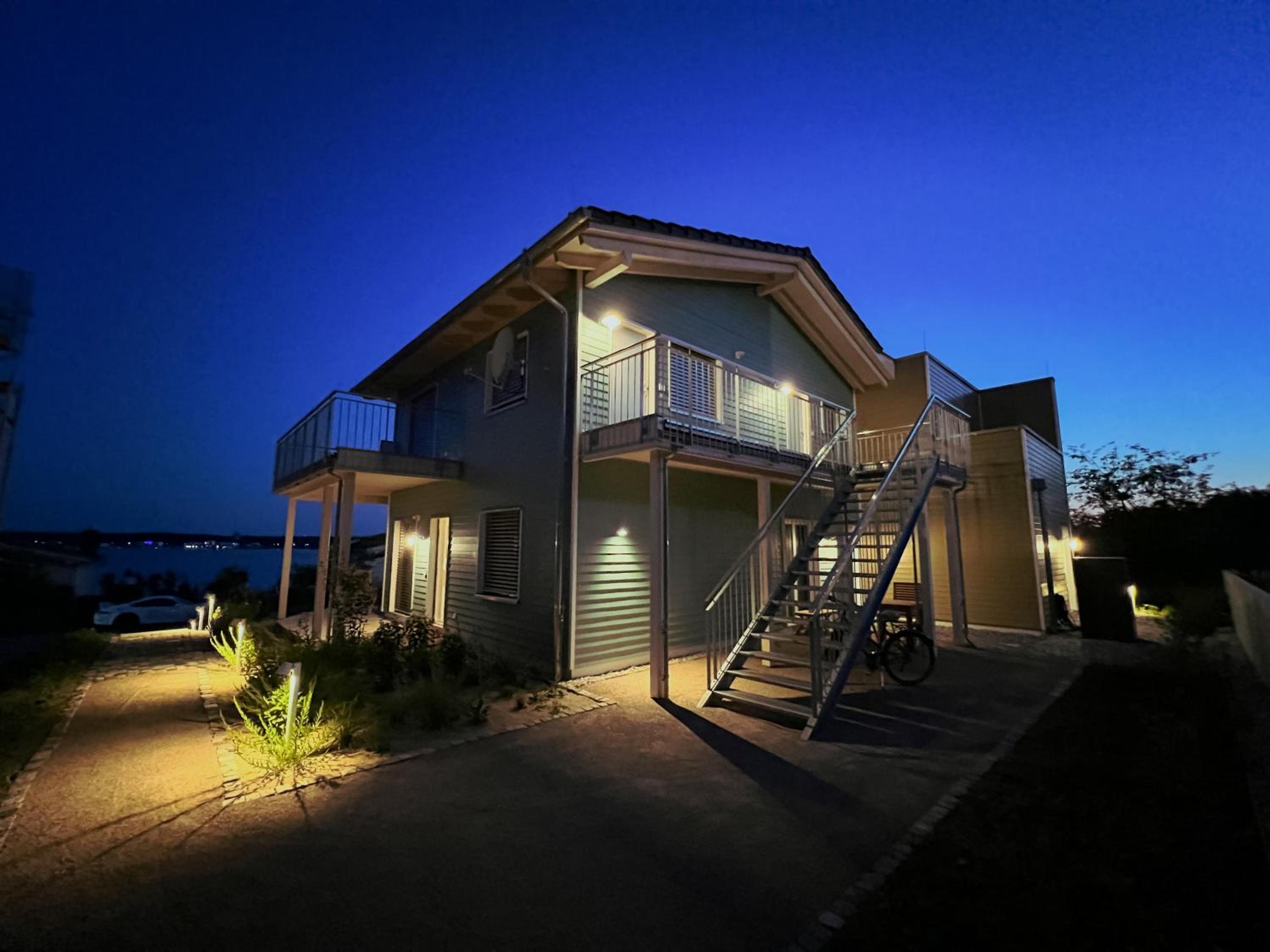 HAUS IM SCHILF 2 - Oase mit Seeblick - Adults only