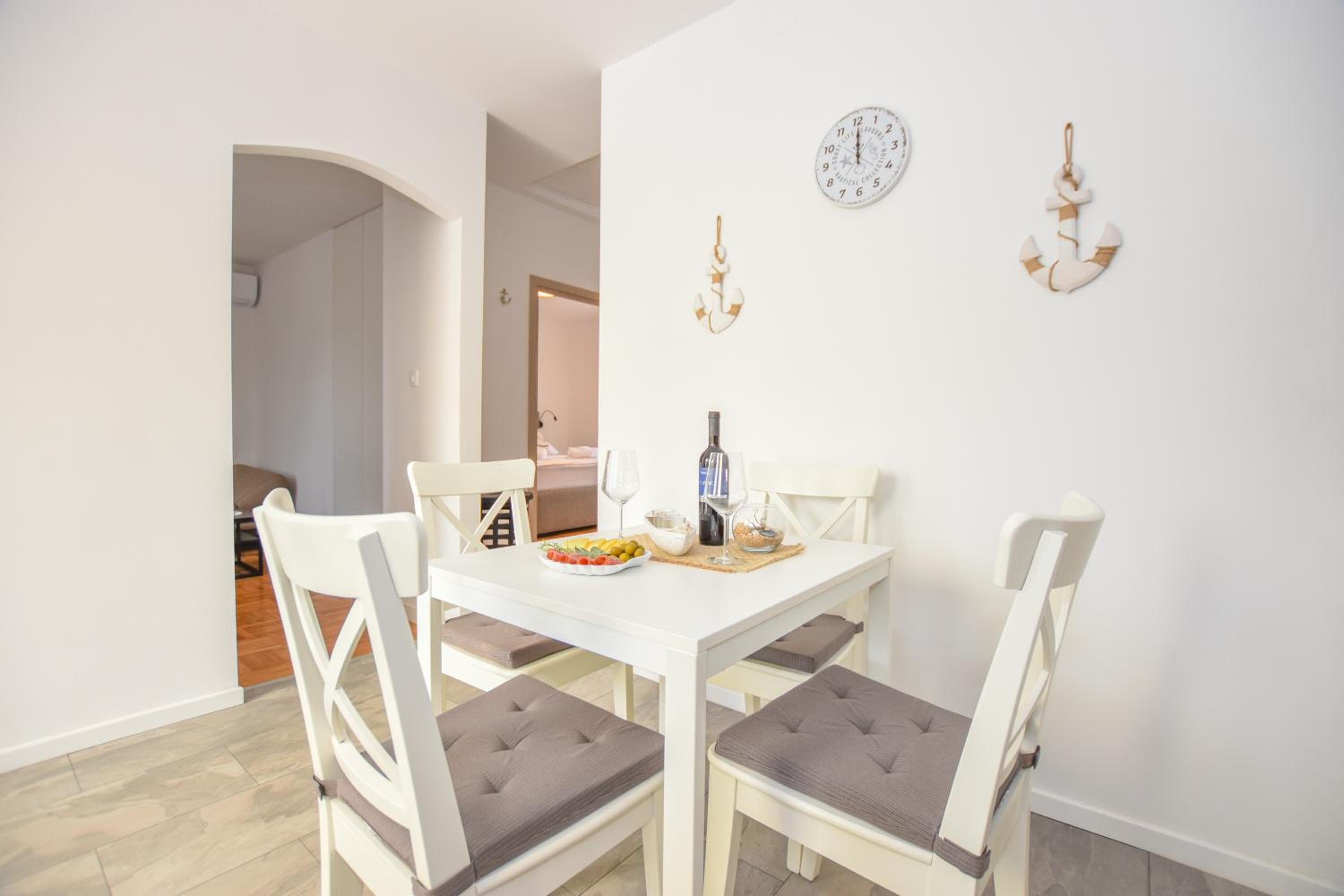 Apartment Sidro