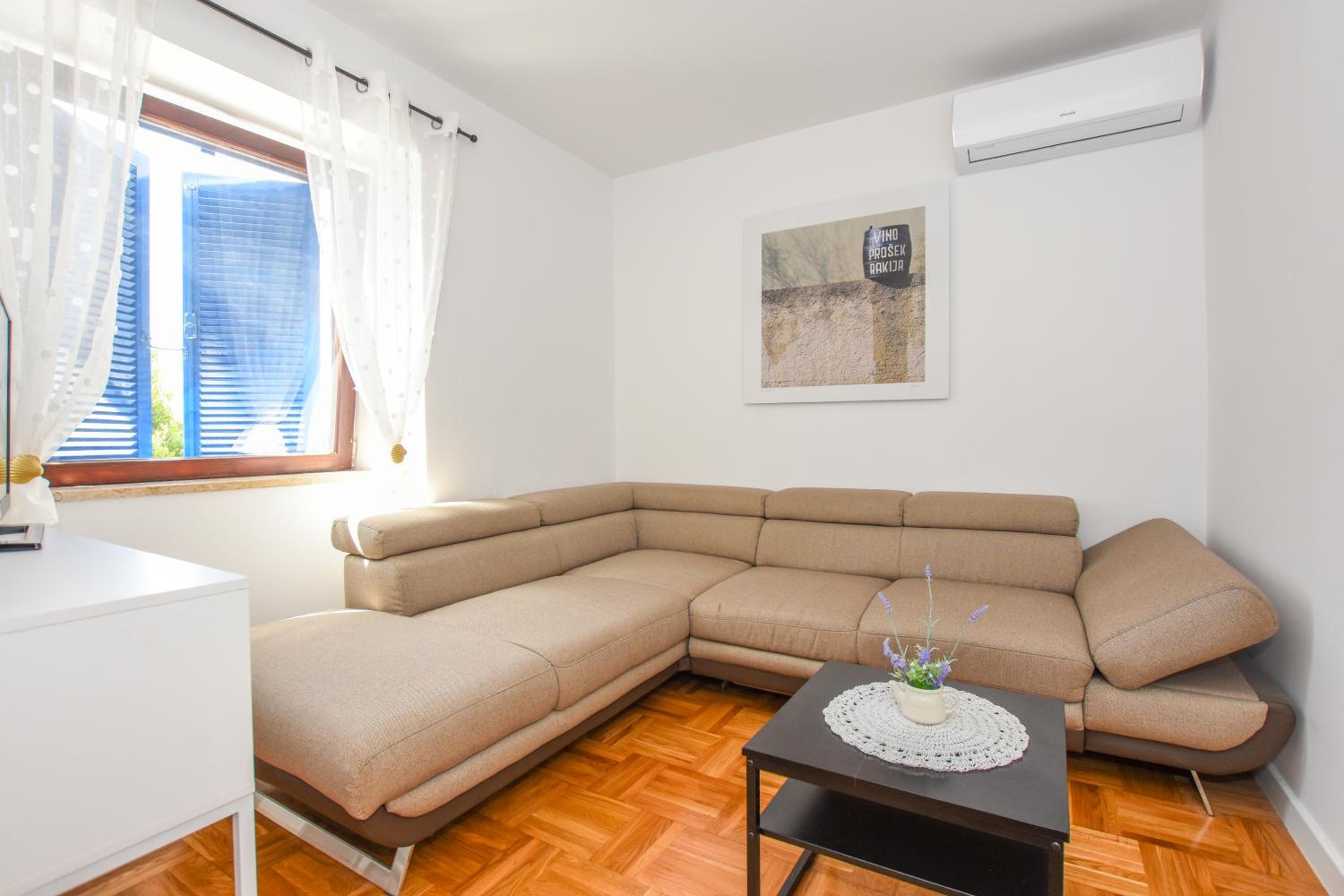 Apartment Sidro