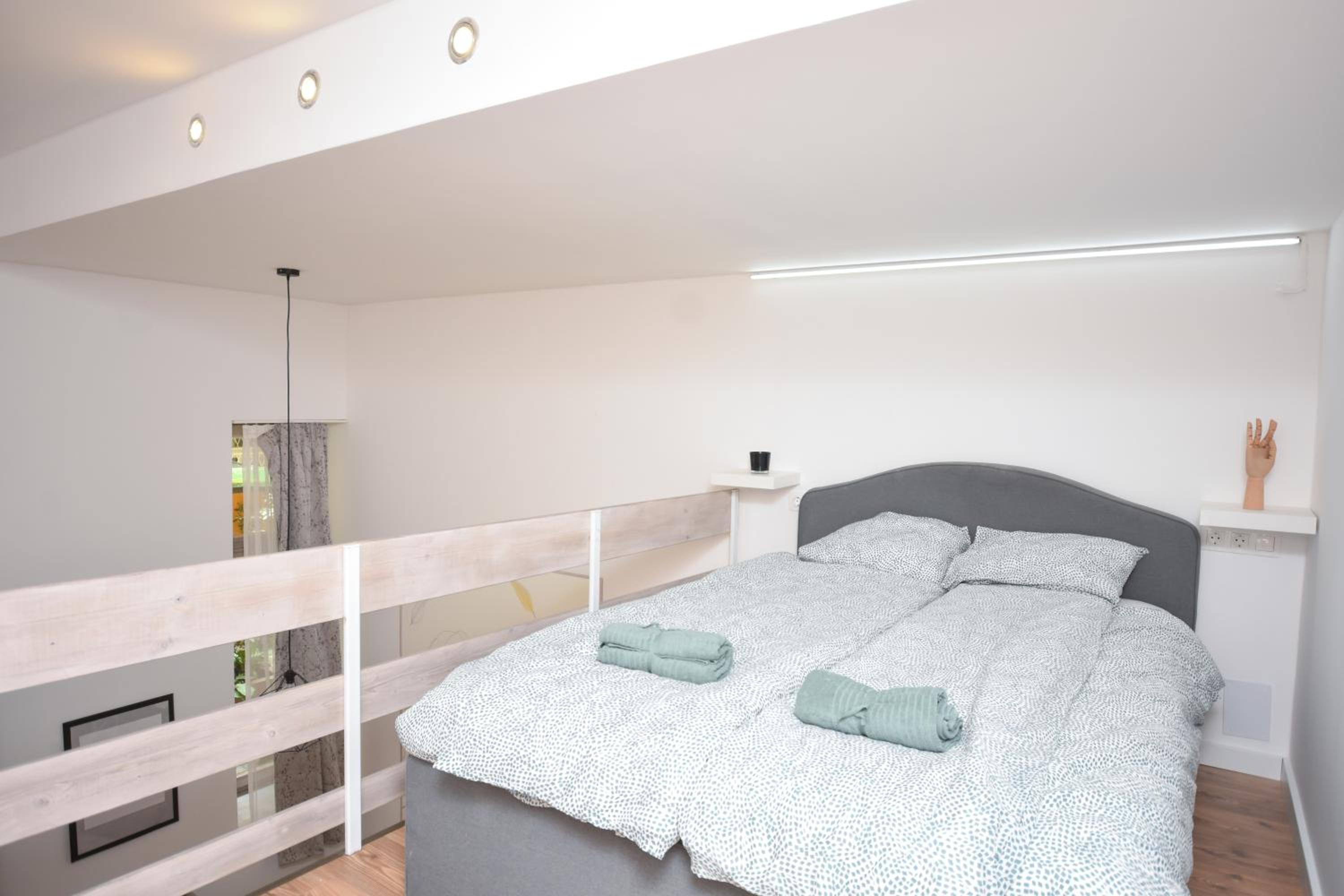 Stylish home in downtown Budapest for 2-4 people view 2