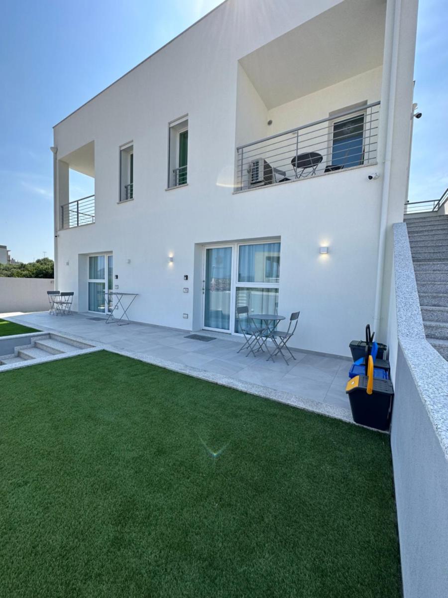Artemisia Home