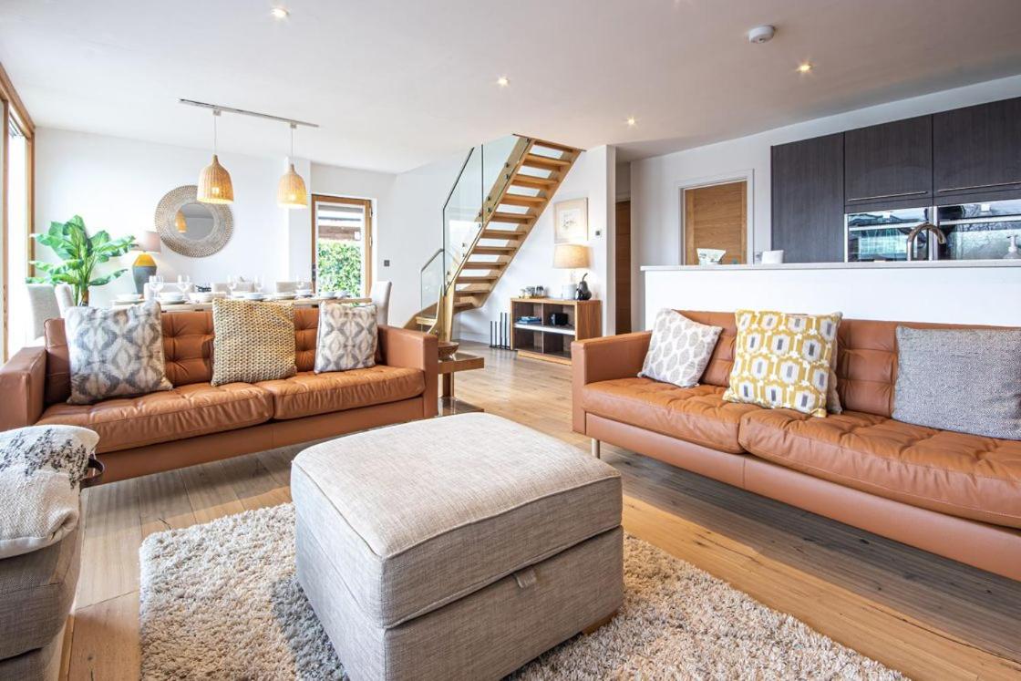 Waters Edge 15, Kingsholm view 5