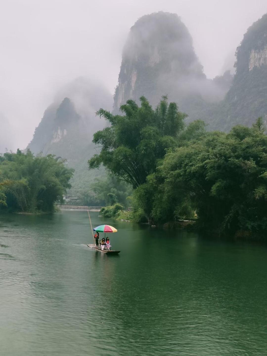 Yangshuo Eden's Social Guesthouse - Wake up to a hearty Western breakfast & fresh craft coffee & night beers & outdoor activities