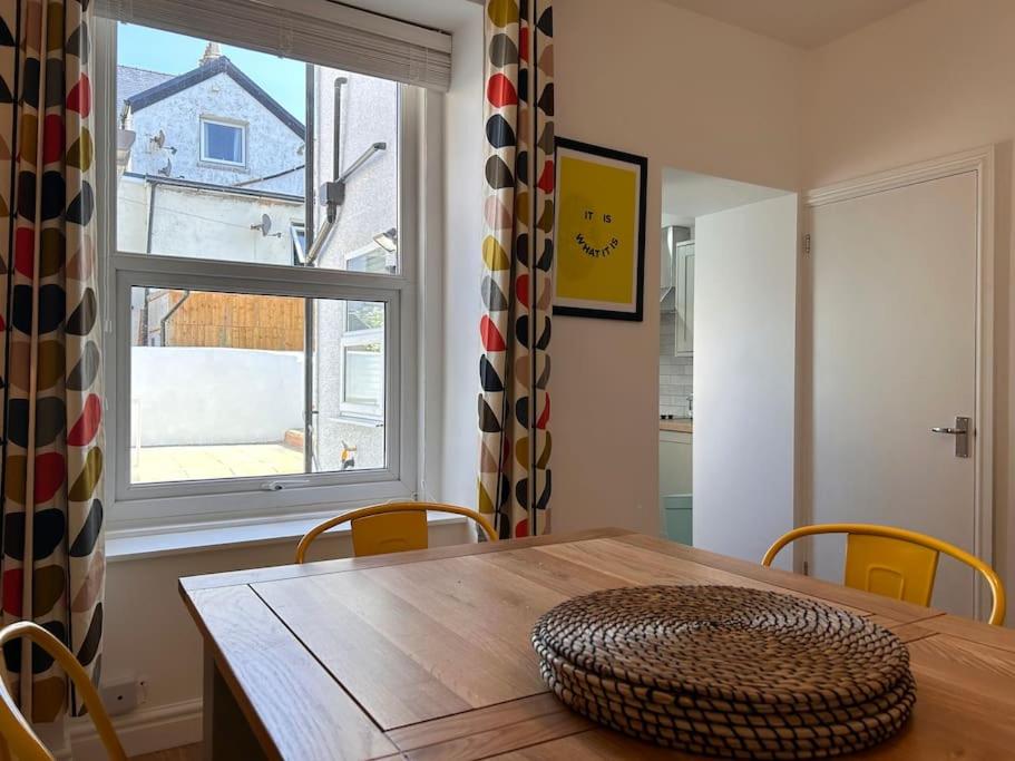 Mona Lodge - 3 bed cottage in Llandudno view 5