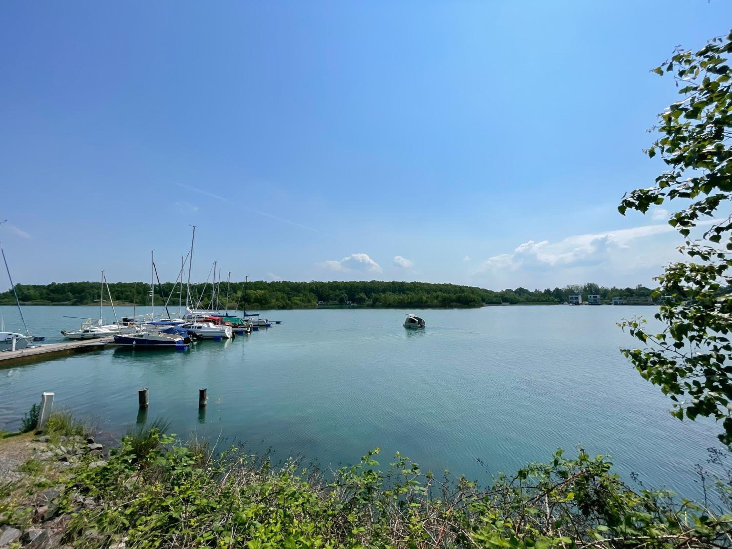 HAUS IM SCHILF 2 - Oase mit Seeblick - Adults only