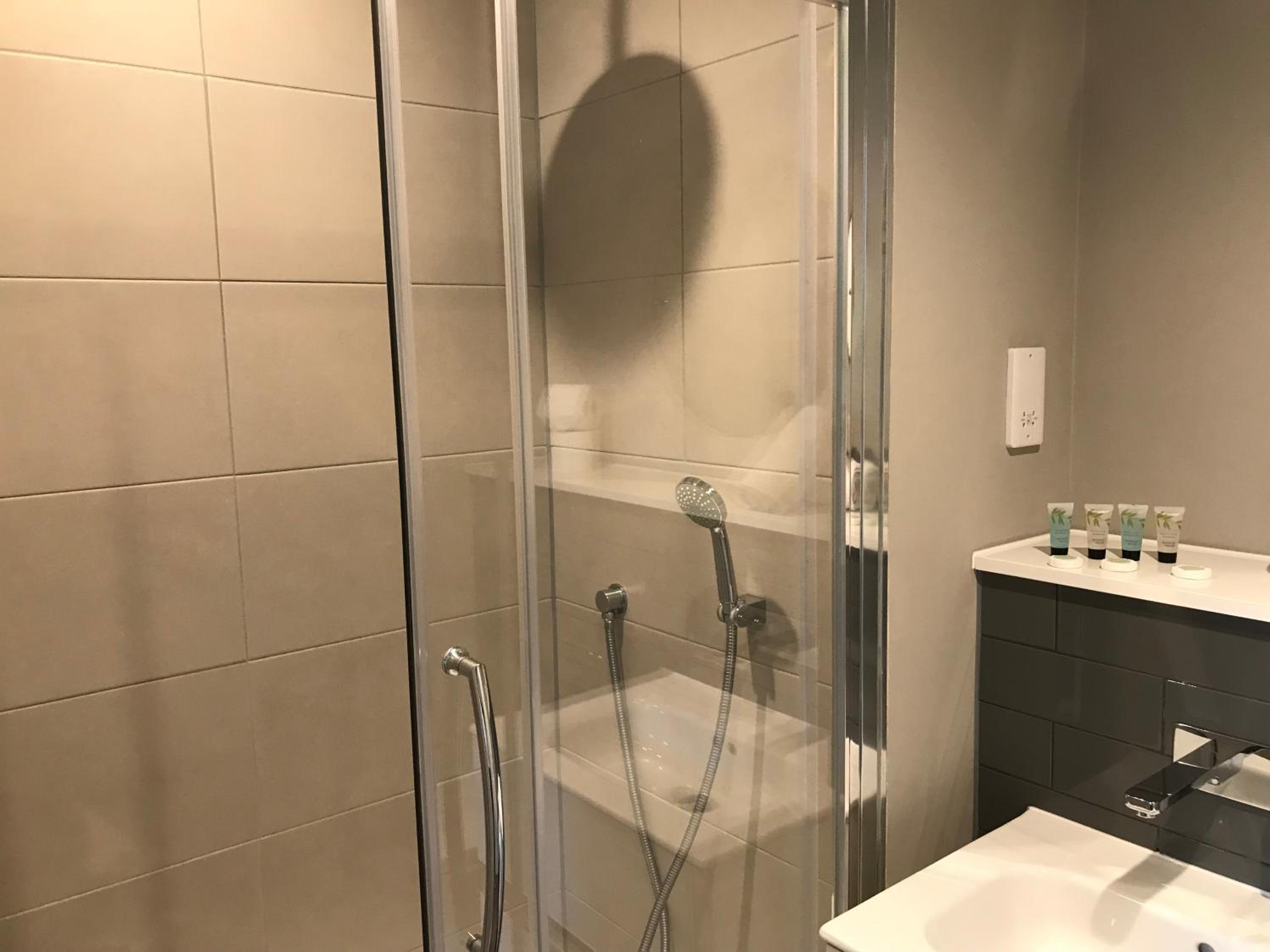 Quality City Birmingham - No Deposit view 4