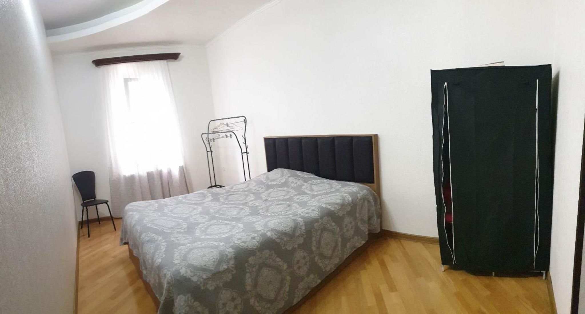 Nino's apartment-Isolated floor for rent view 5