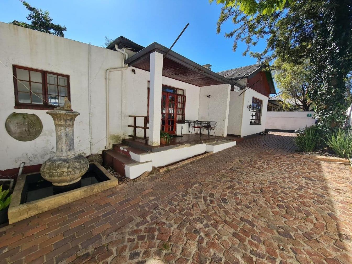 Melville House