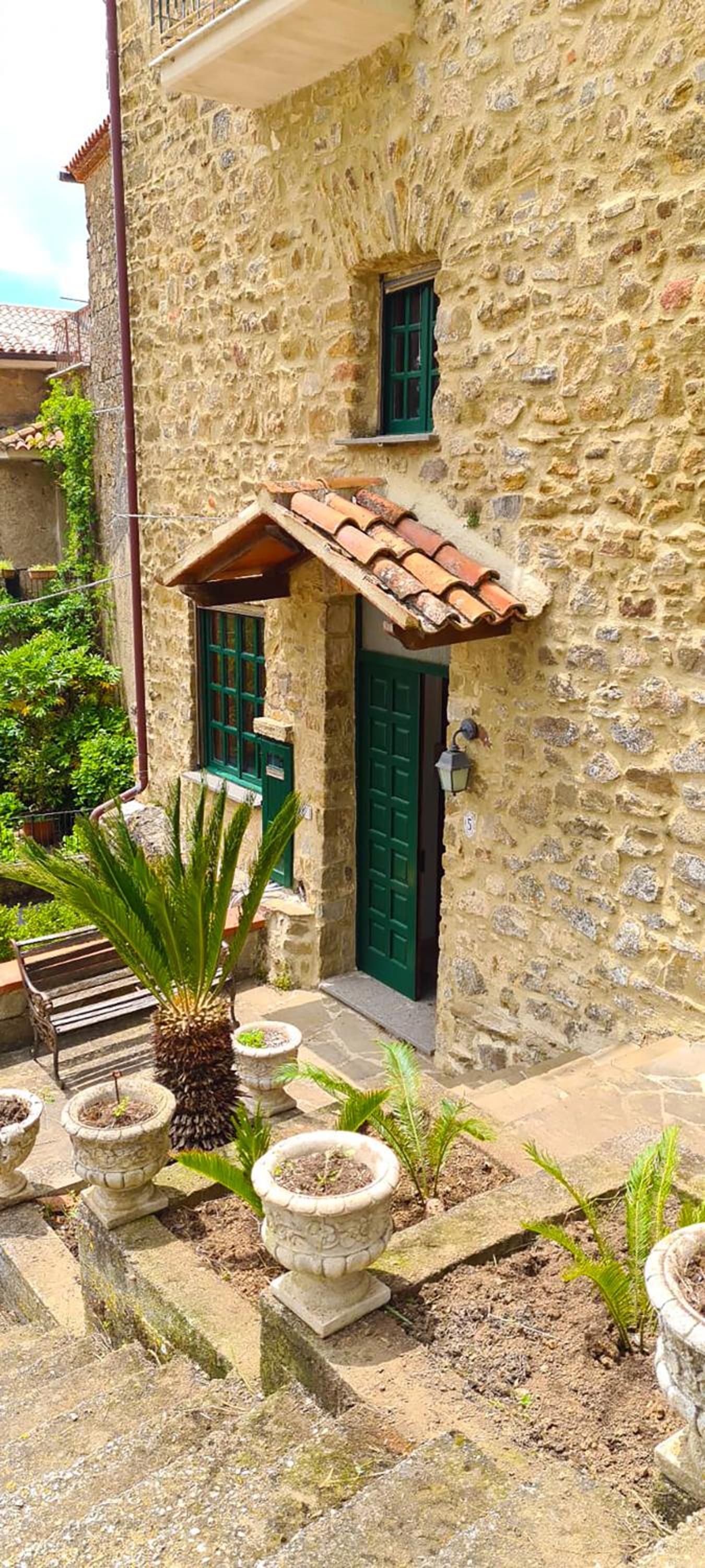 Cilento Stone House view 3