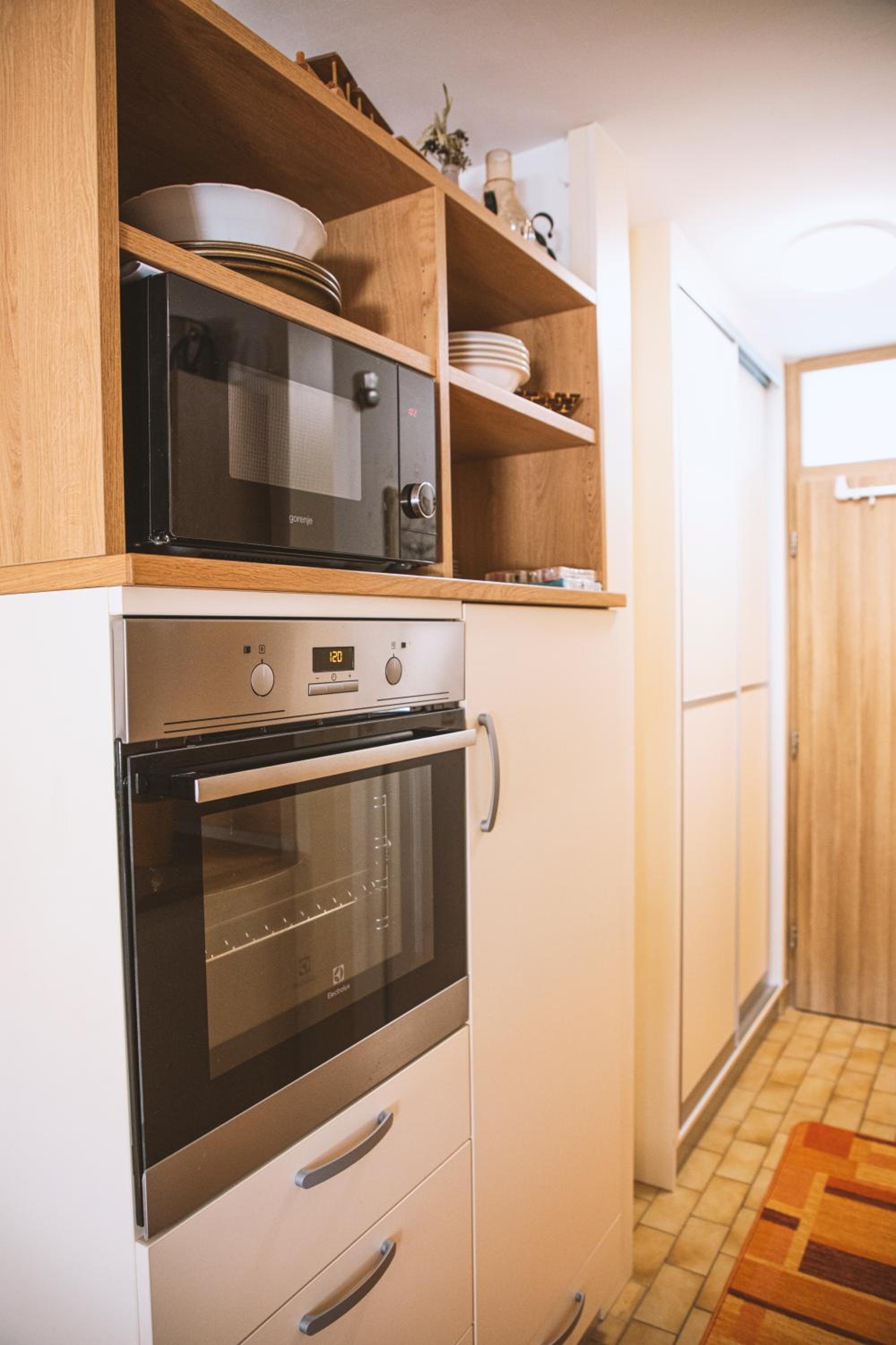 Sončni apartma view 3