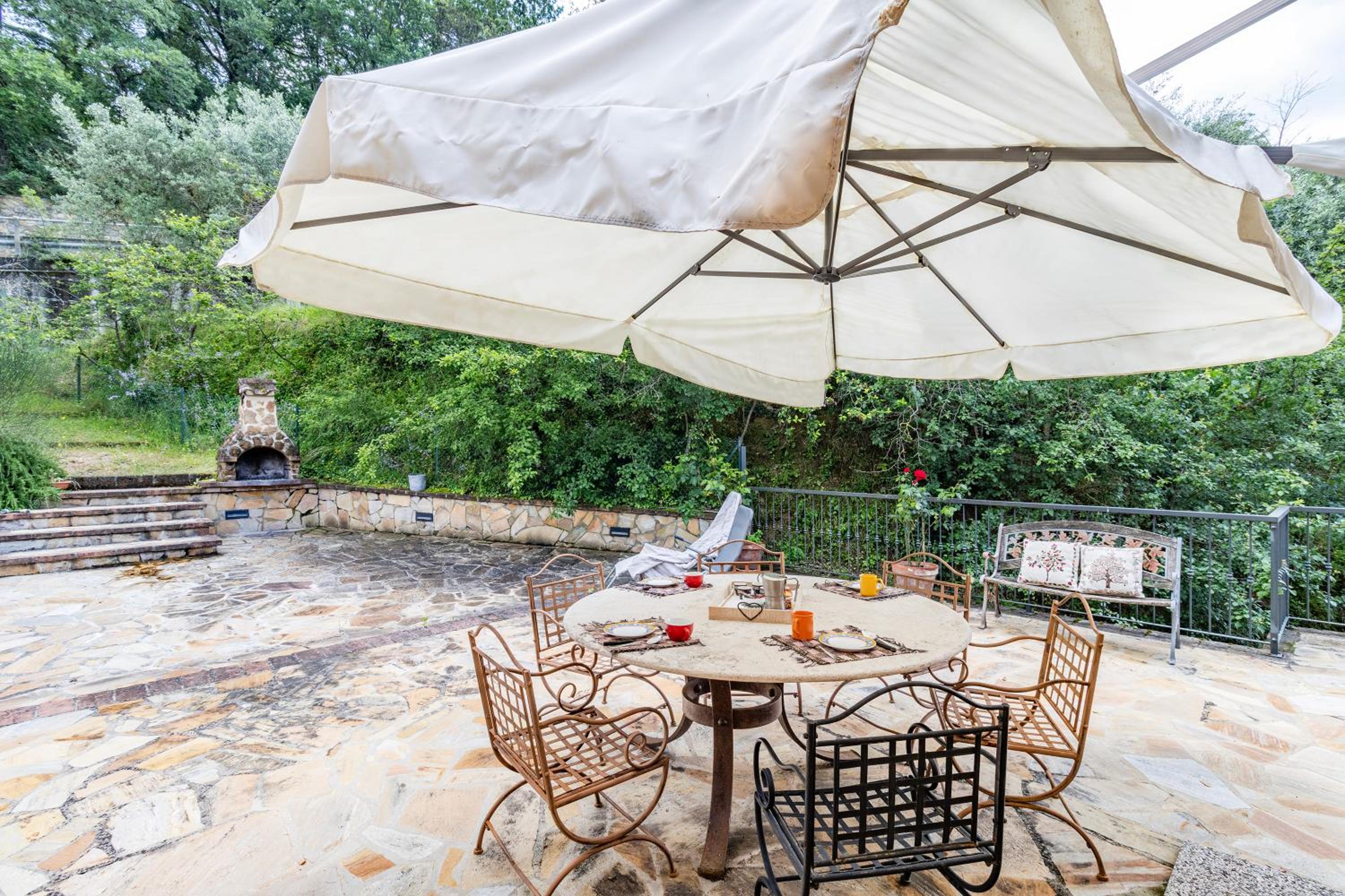 Quercia Close By to Montepulciano - Happy Rentals view 3