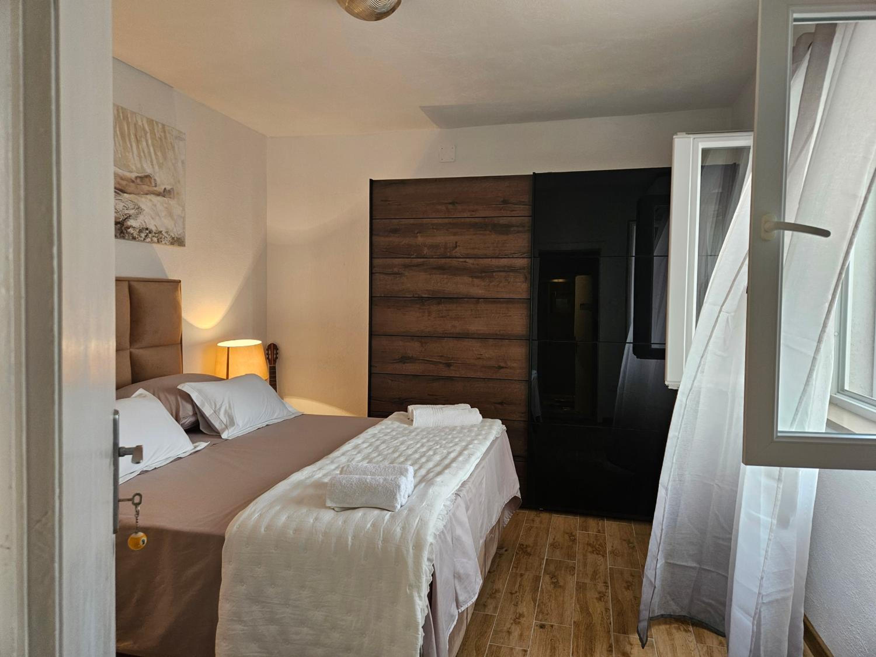 Charming 4* apartment in Supetar's old center view 4