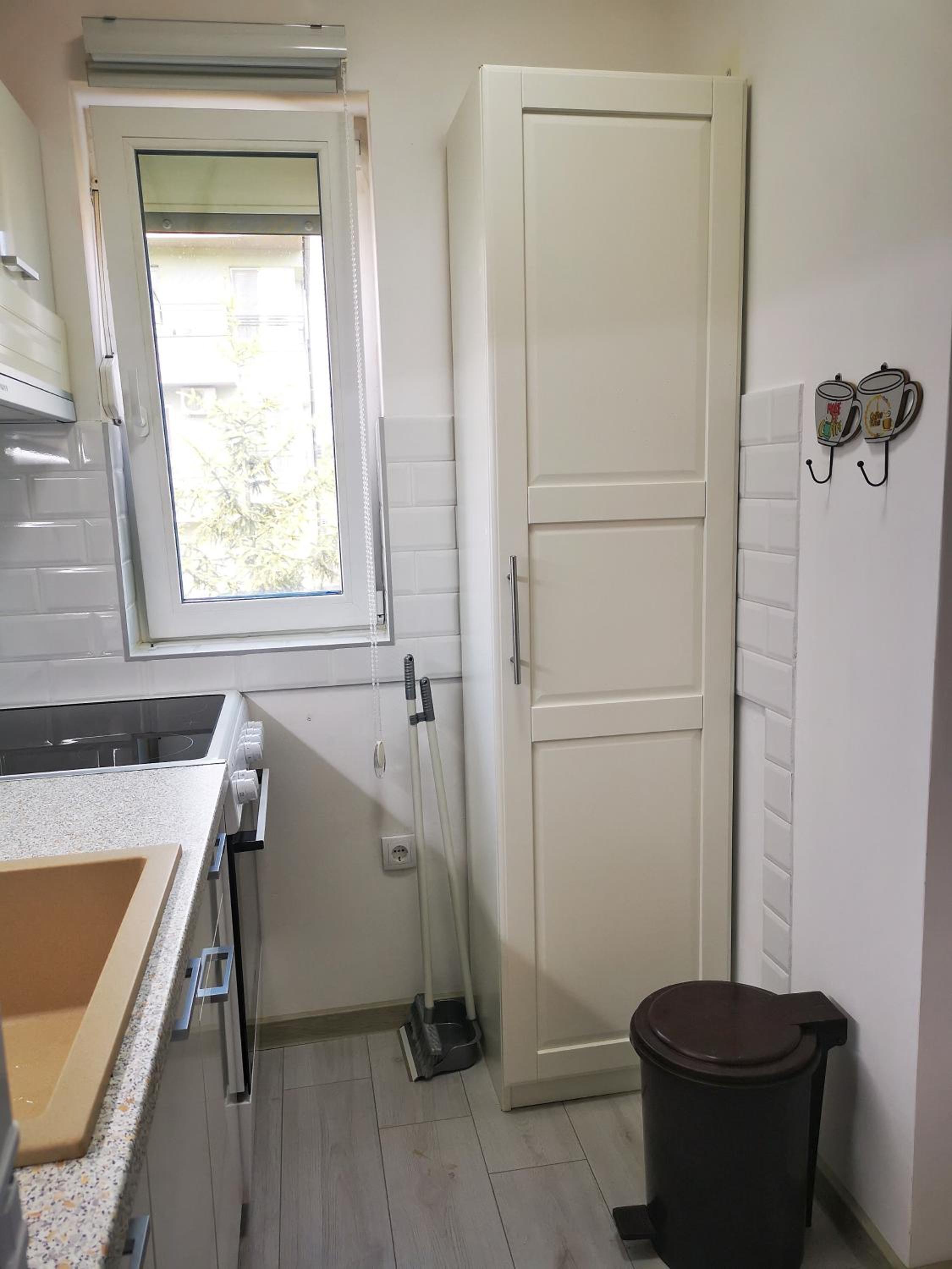 BIS Apartments