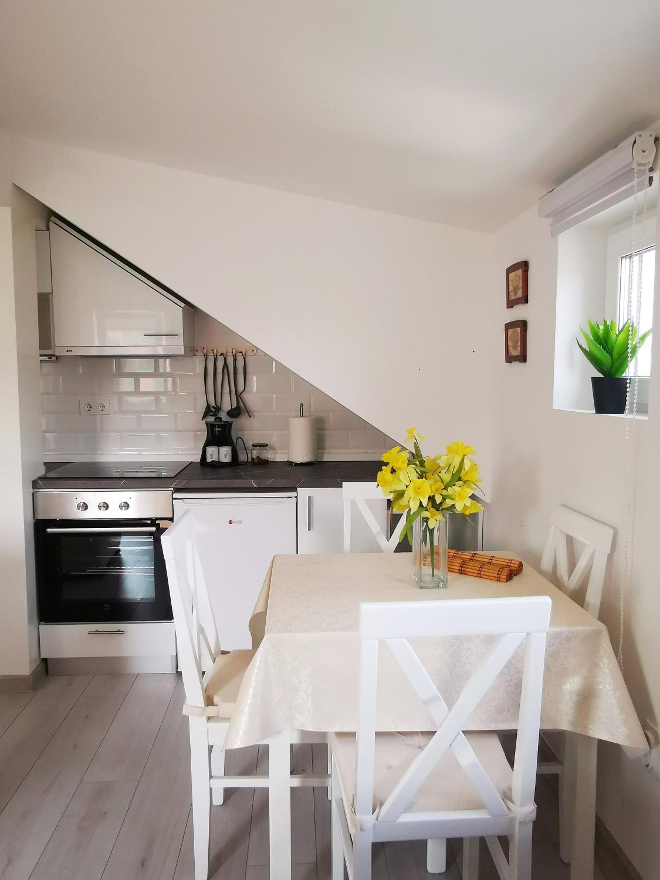 BIS Apartments