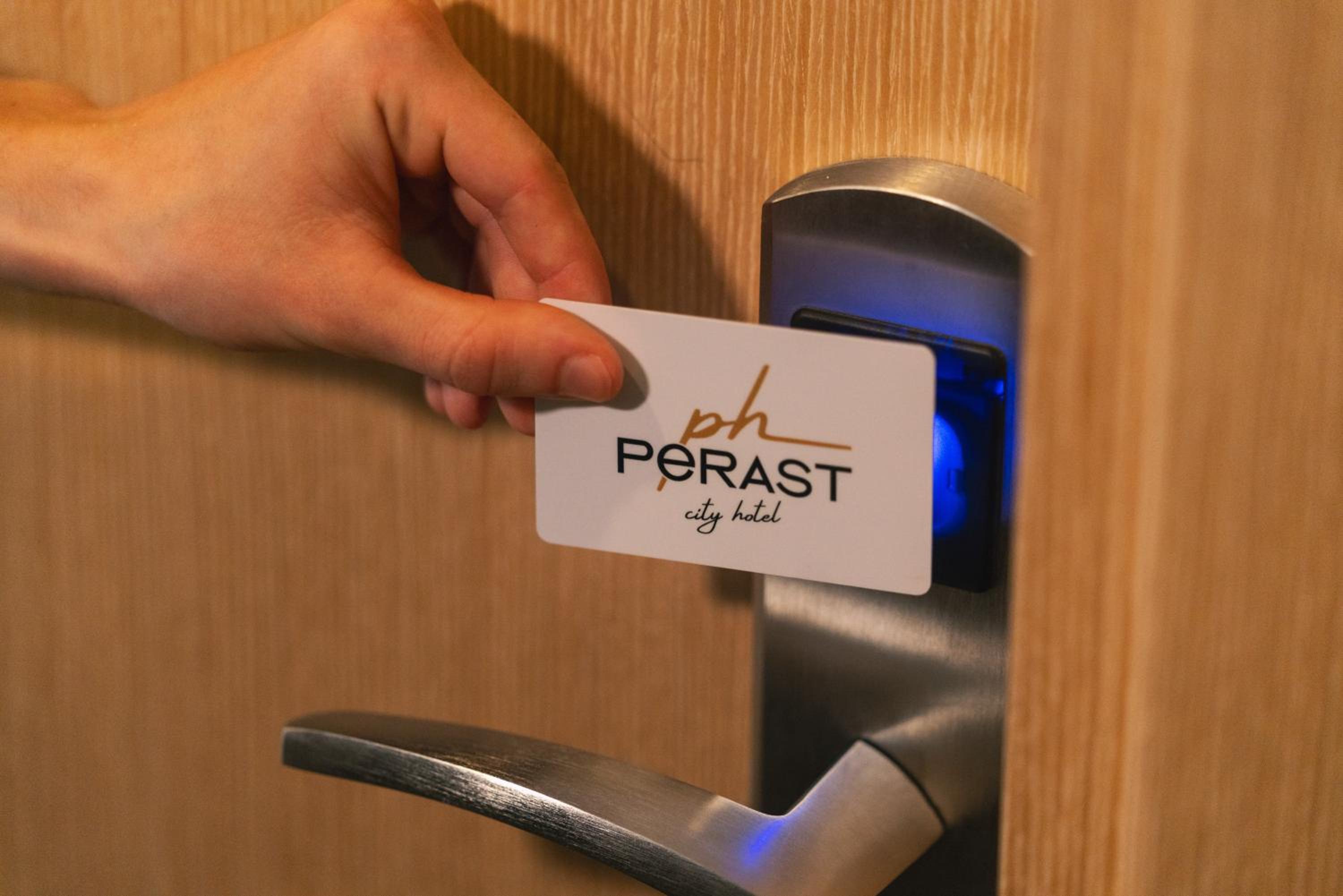 Perast City Otel - Image 8