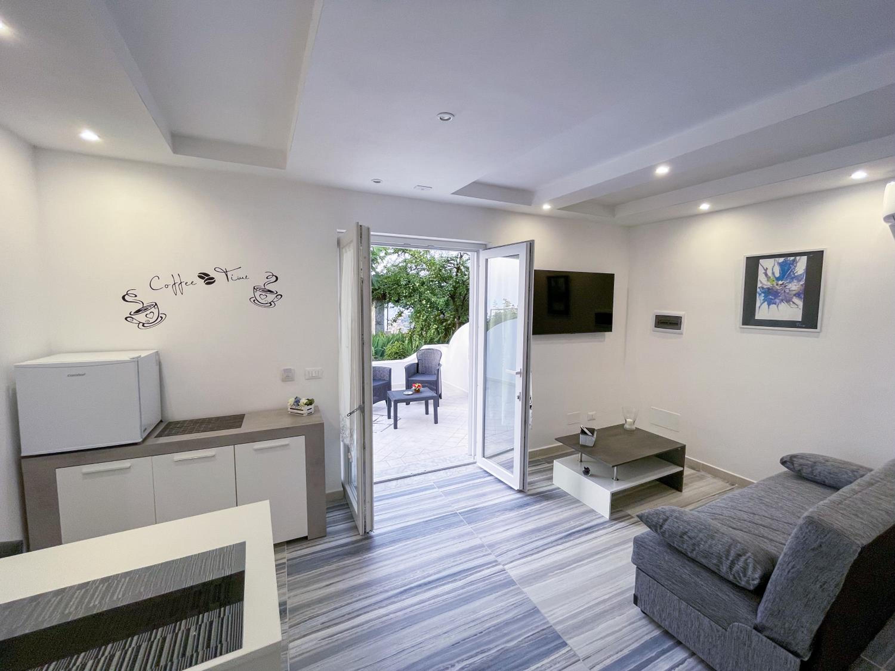 Barracuda Suite Sea View & Dinner Experience