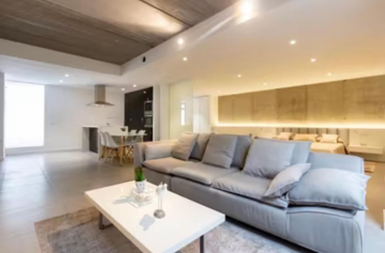 KARAT Villa Esmeralda