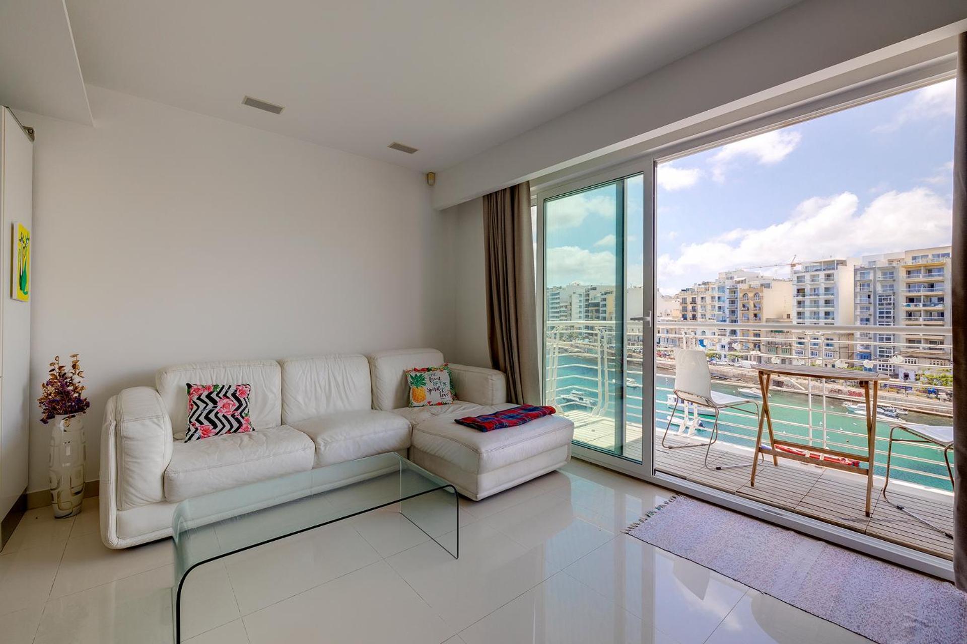 Exquisite Seafront Apart in Spinola Bay St Julians view 3