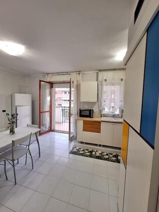 SOLO NOI intero appartamento en Termoli — kitchen