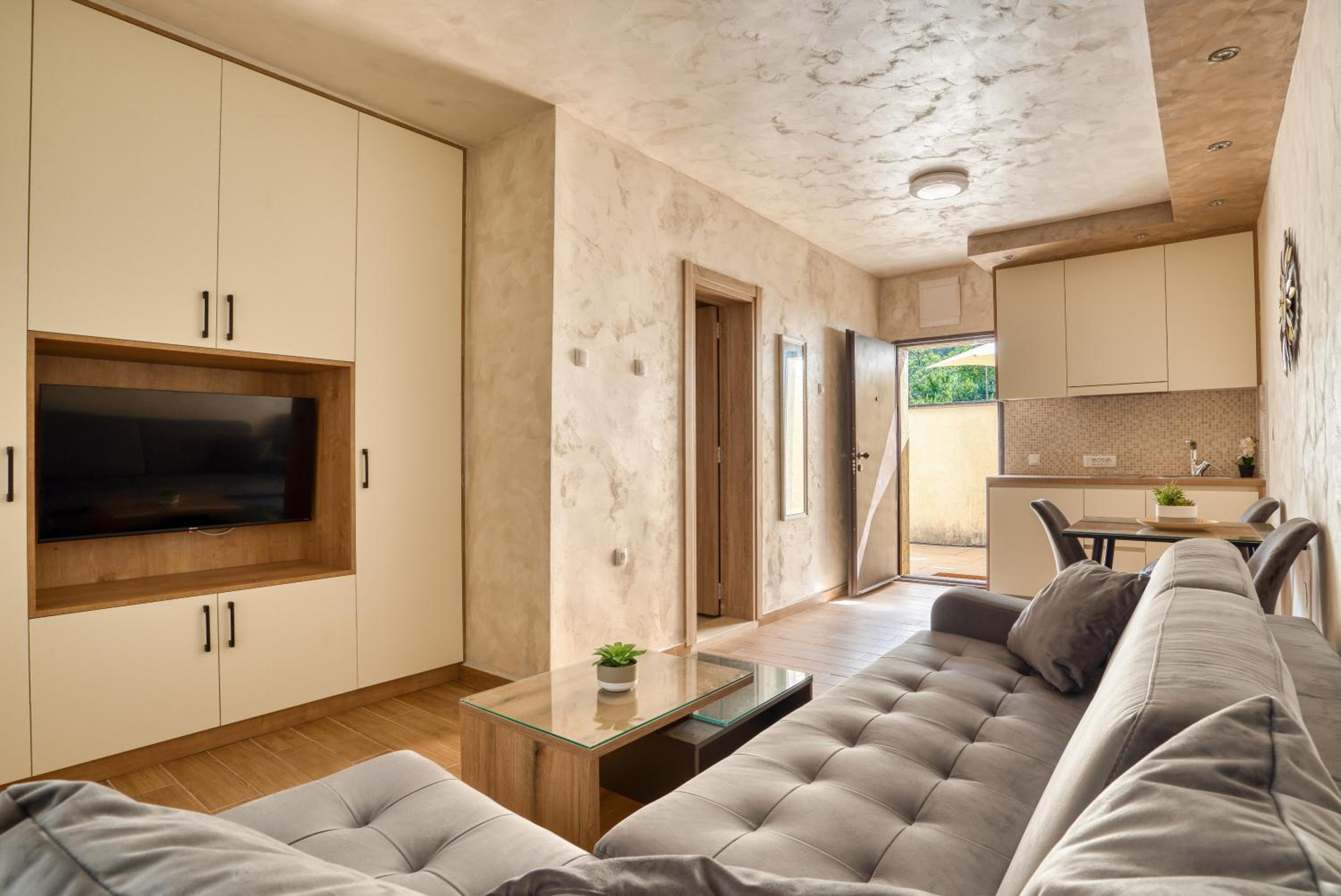 Apartmani Nikic Tivat view 5