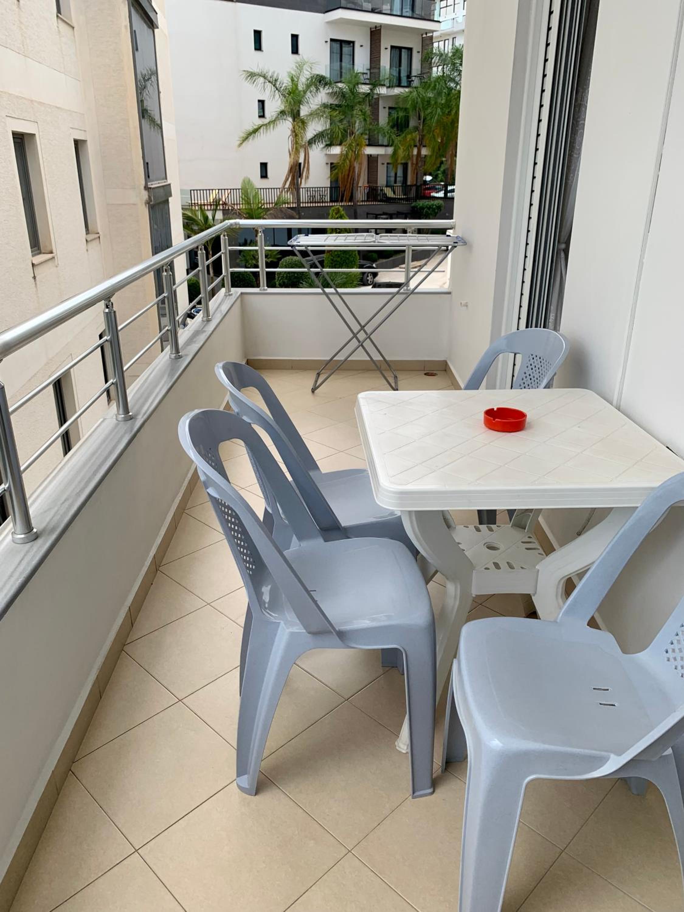 Duka Apts