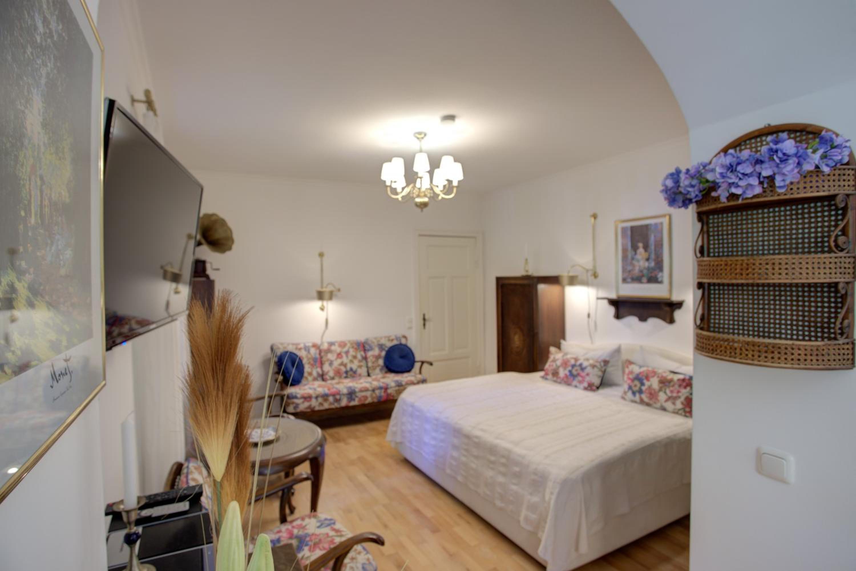 Strandvilla Hubertus Boltenhagen - Ferienwohnungen Apartment mit Parkplatz WLAN Küche Garten Grillplatz Waldbaden