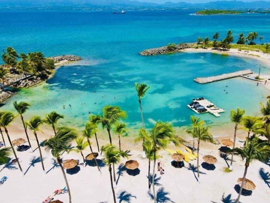 coconut beach citerne Gwada breizh
