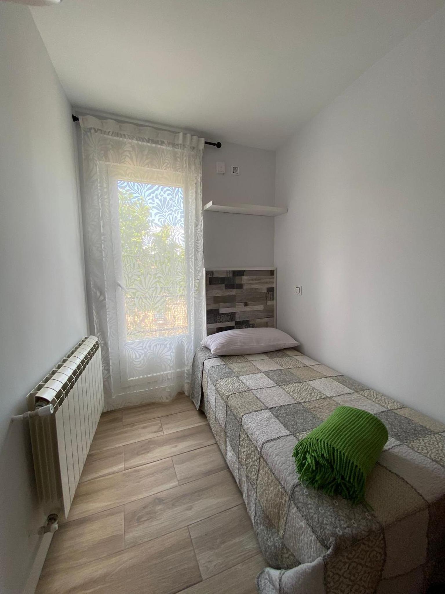 Casa con jardin Los Gatos photo 3
