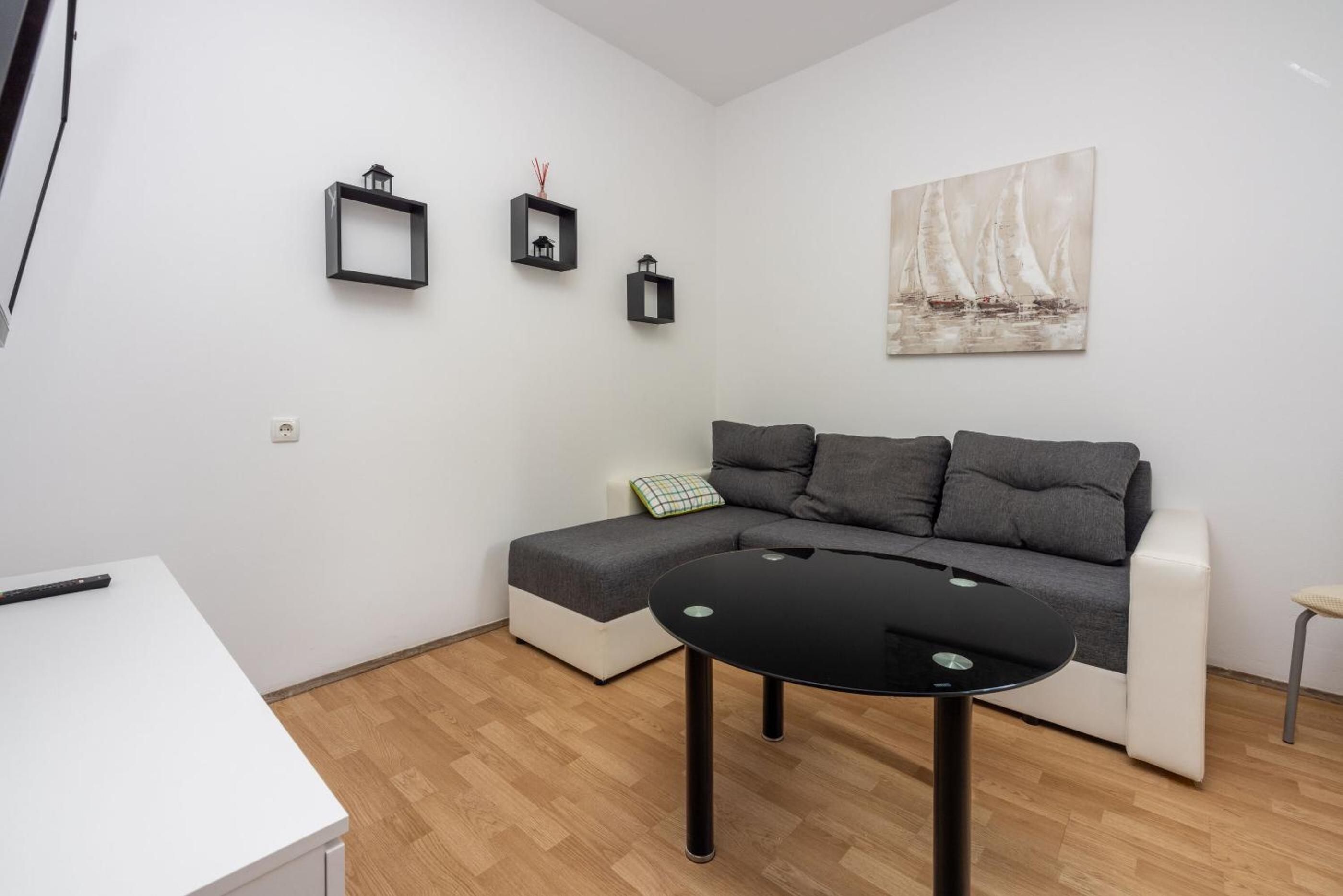 Apartments Lilin