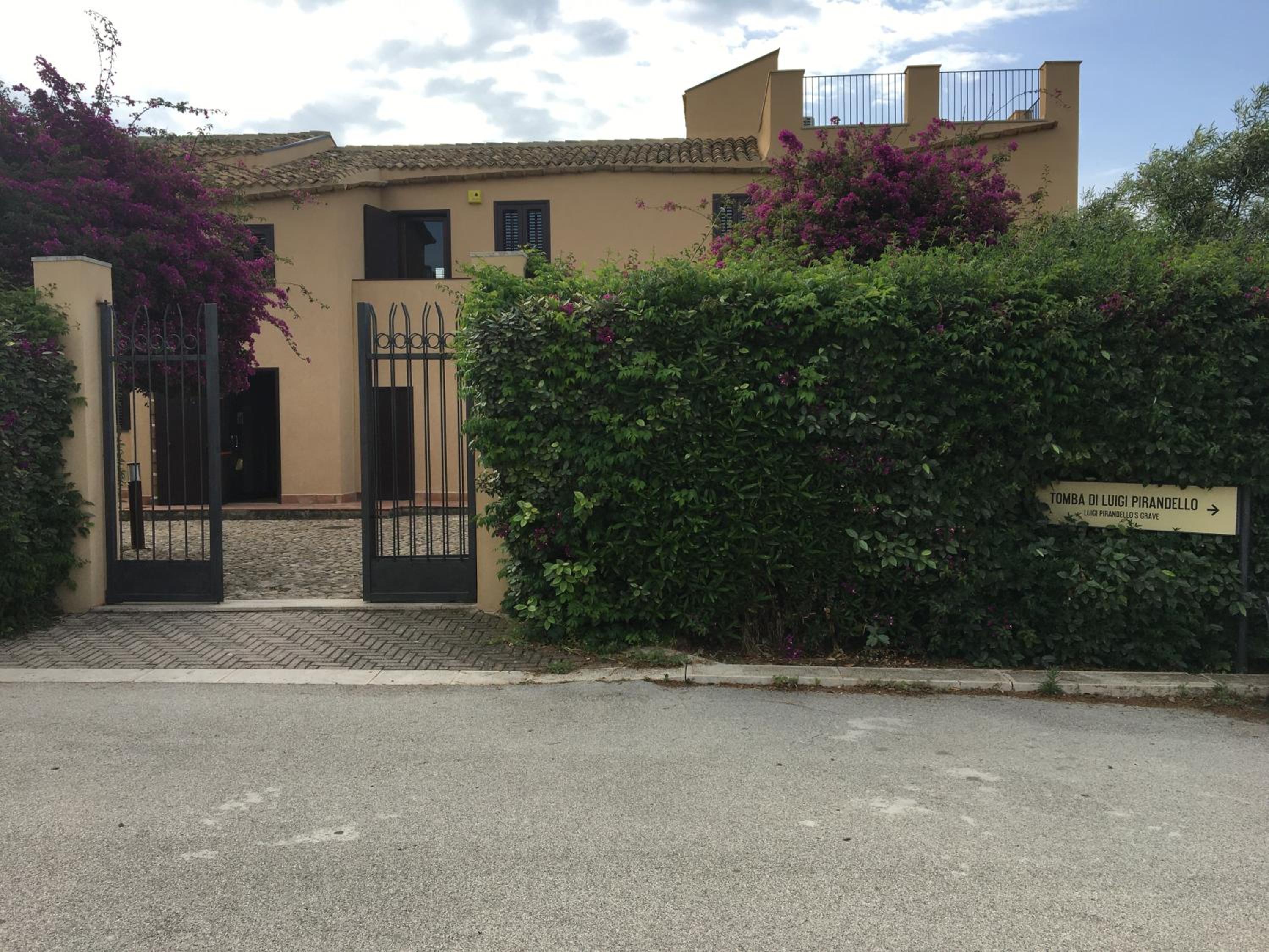 Villa Maresa Home view 5