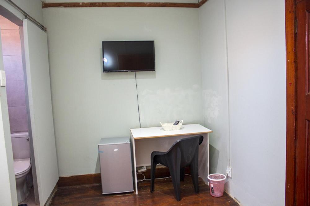 Photo 19