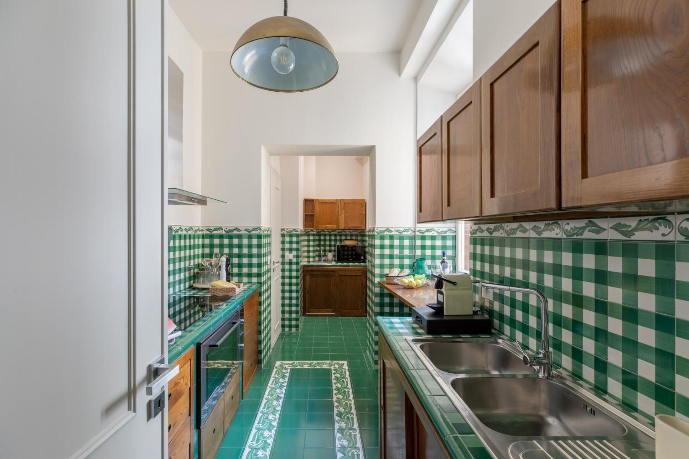 Spanish Steps Caesar Suites