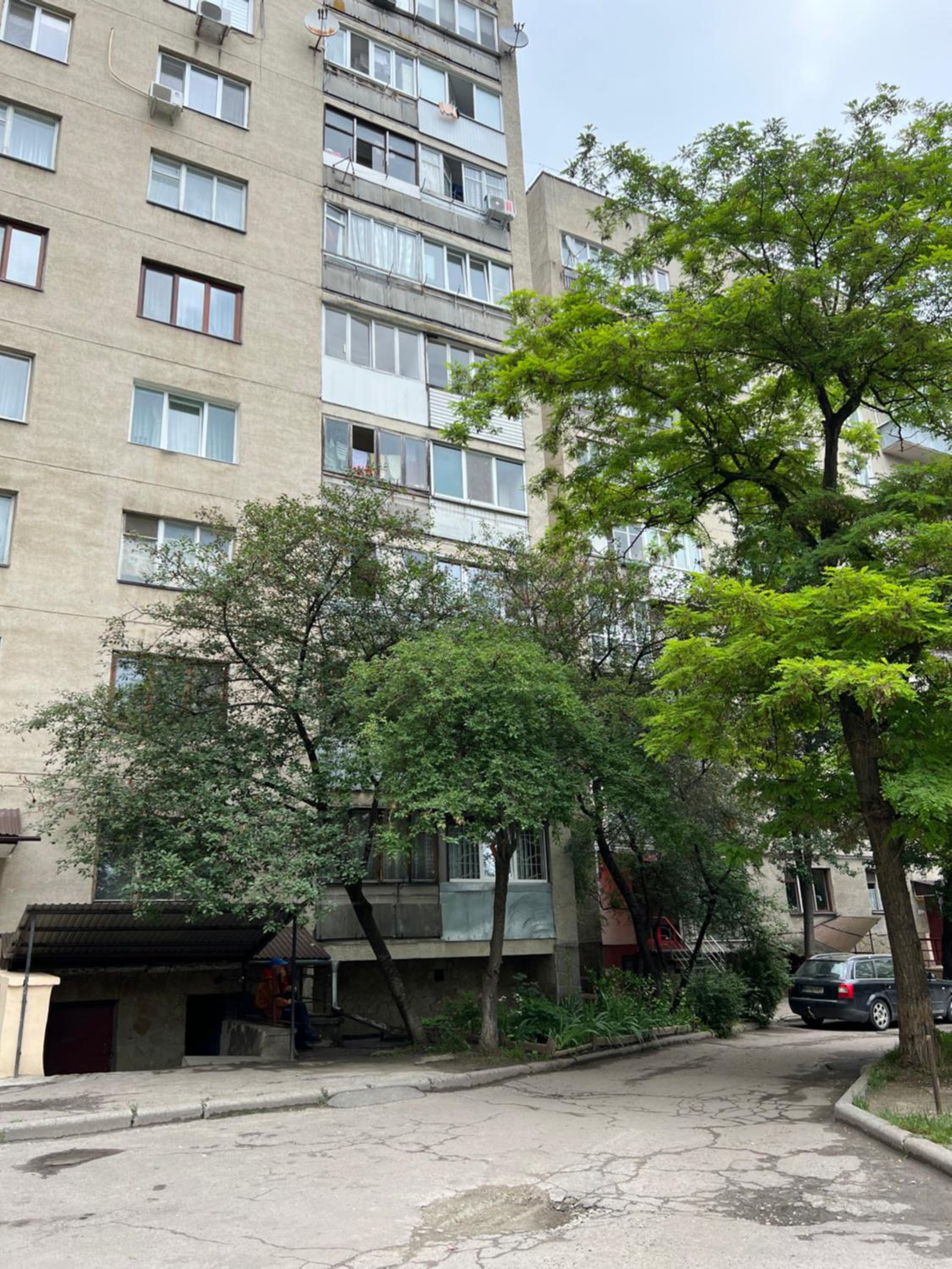 Photo 33
