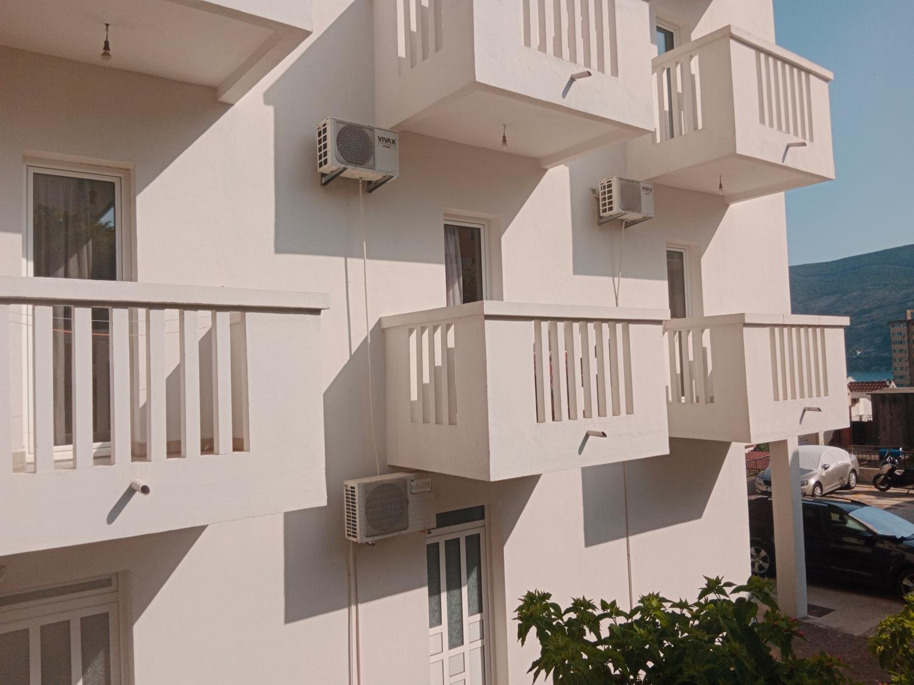 Apartmani SAMB Igalo view 2