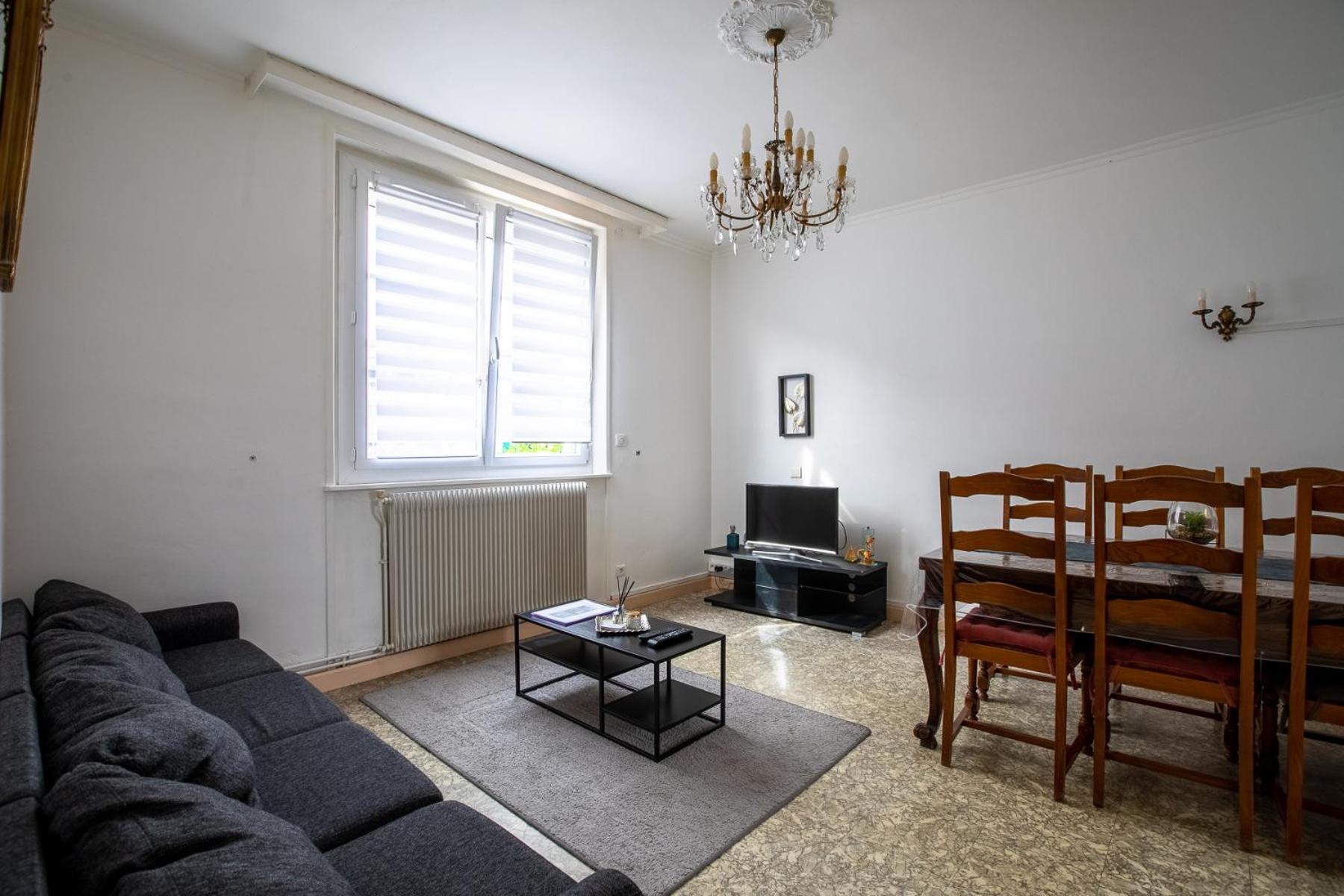 Le coquet chez Maguy Maison de ville avec jardin