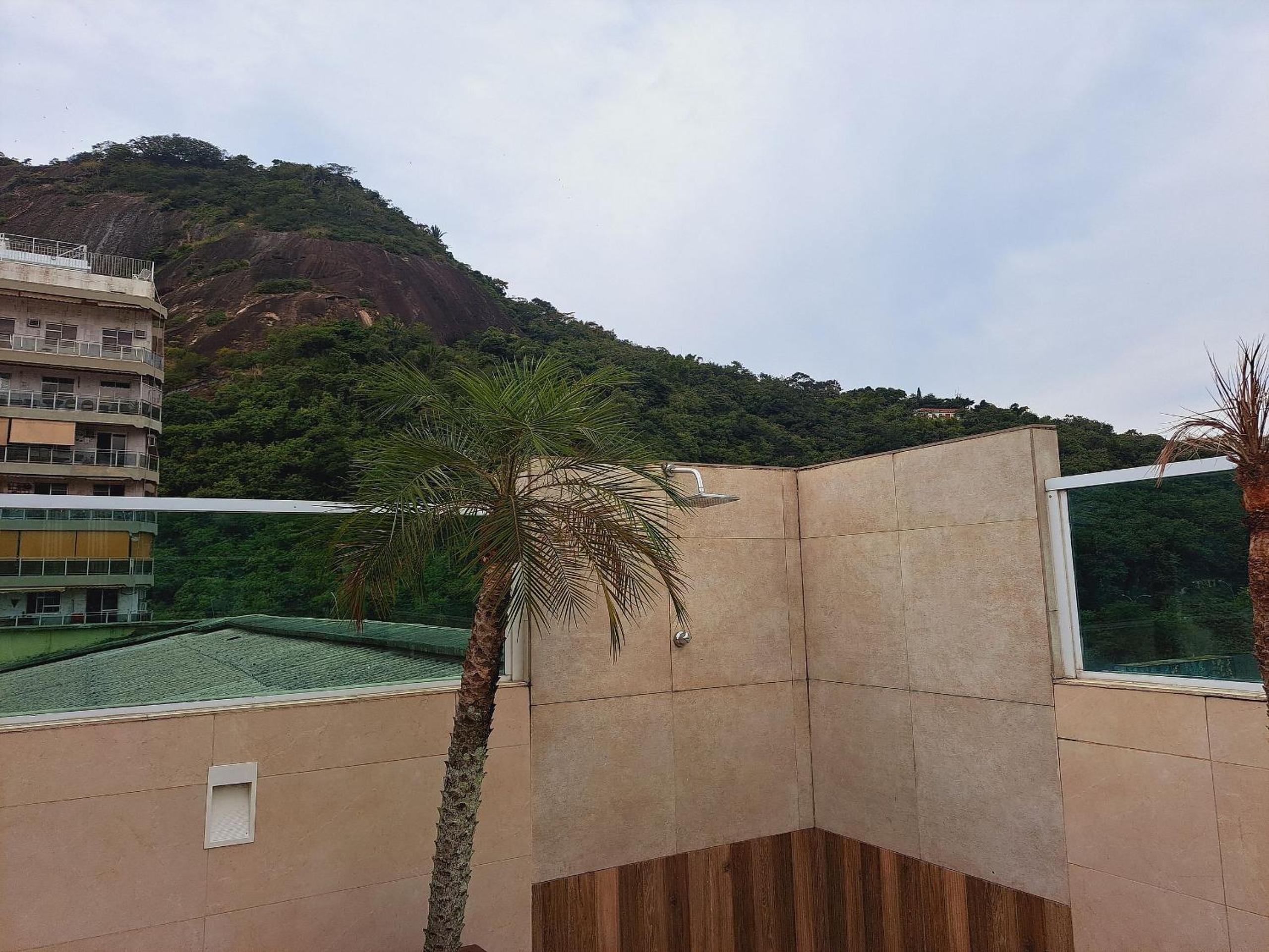 Complete apartment with SPACE between Botafogo and Copacabana