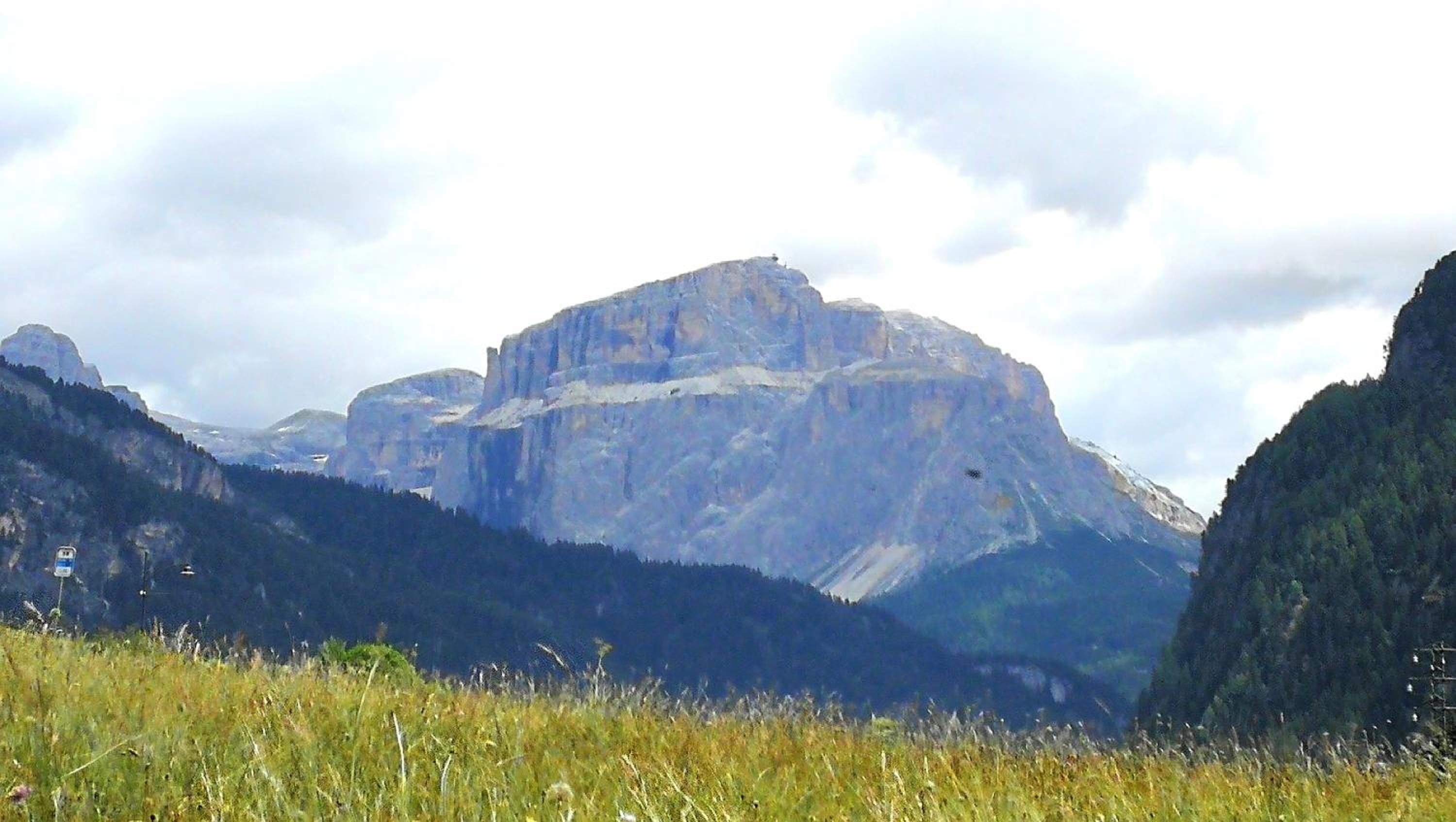 Luce Delle Dolomiti con navetta e sala giochi