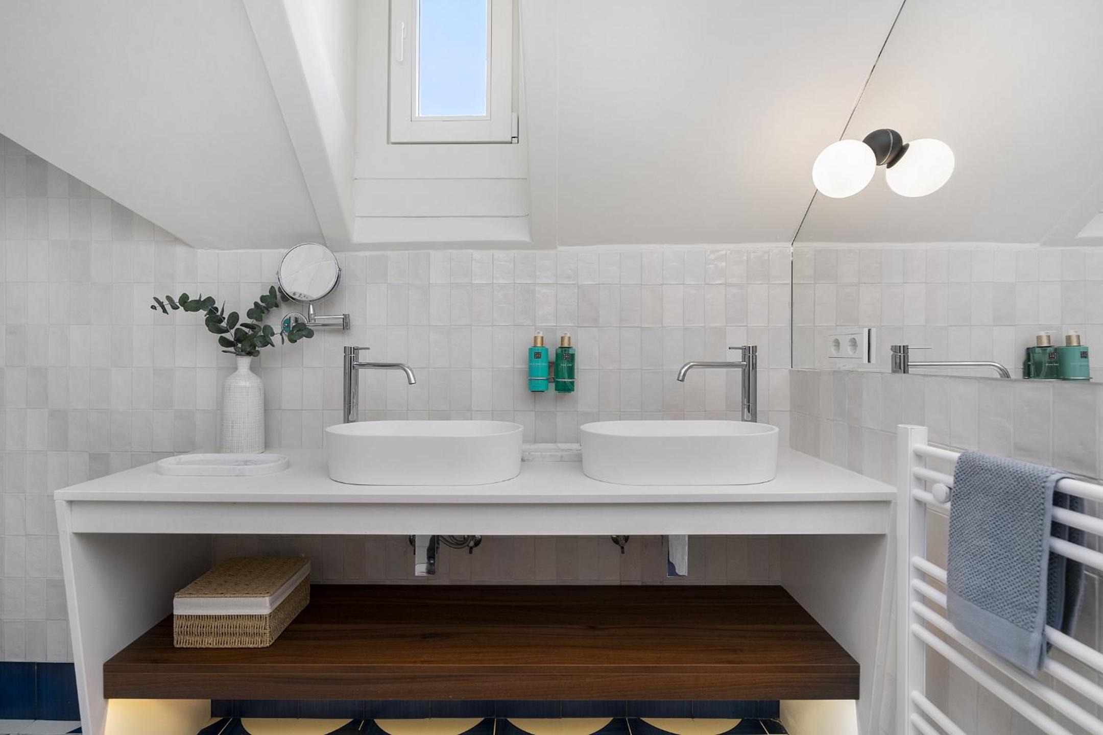 Lisbon Downtown Luxury Family Residence