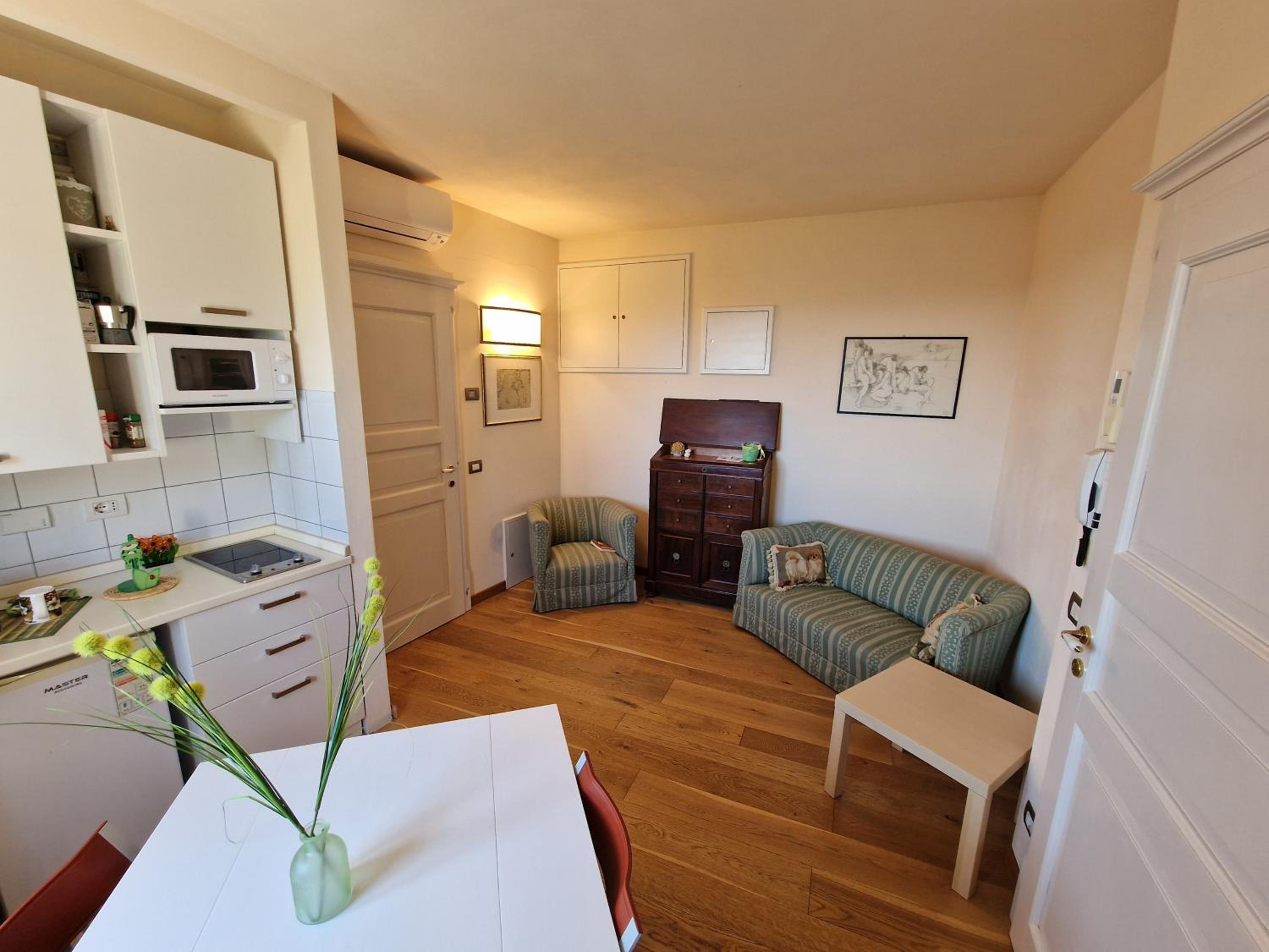 Flat II view 2