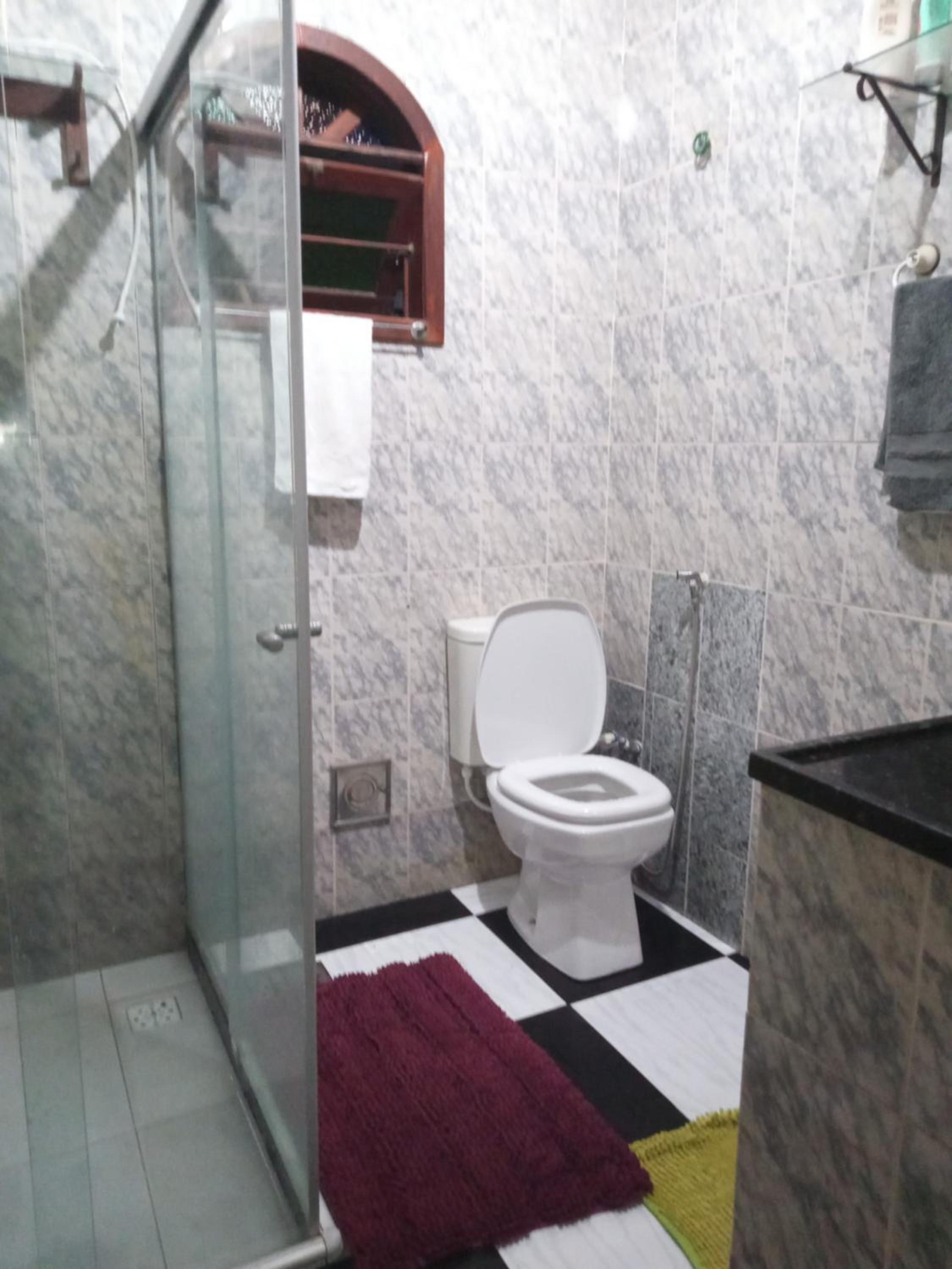 Casa de Praia em Jaconé - Centro de Jacone - Comércios e Mercado!