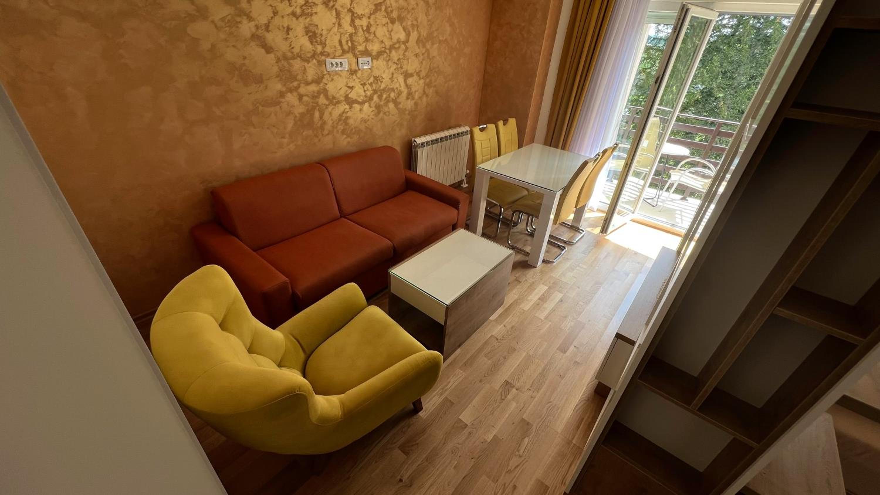 Lux JL apartment view 5