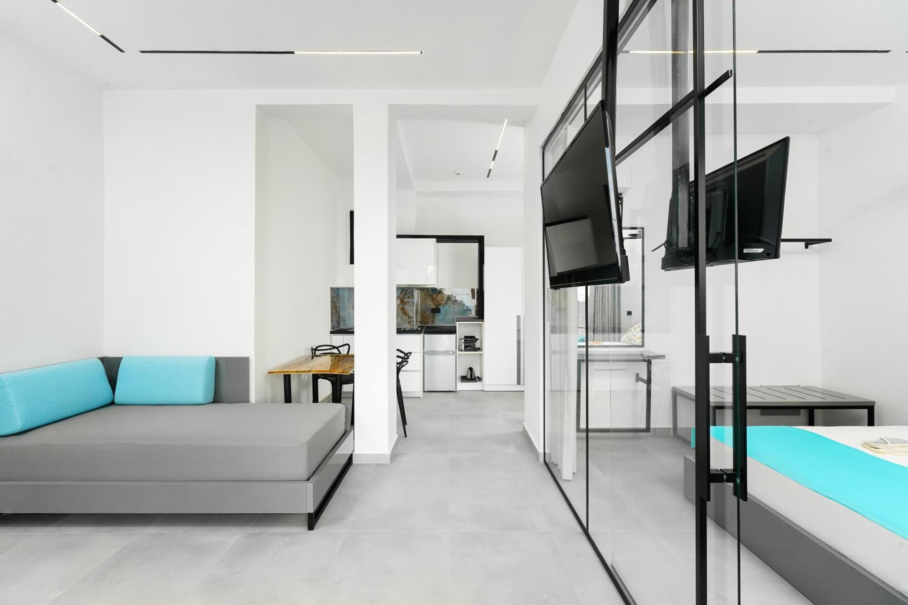 Mythodea Prive Luxury Suites