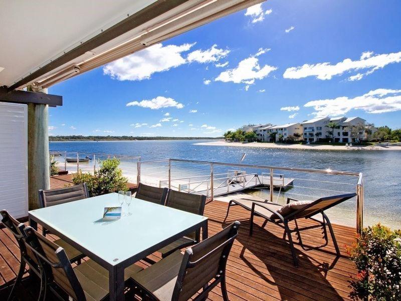 Driftwood 6 Private Beach Stay