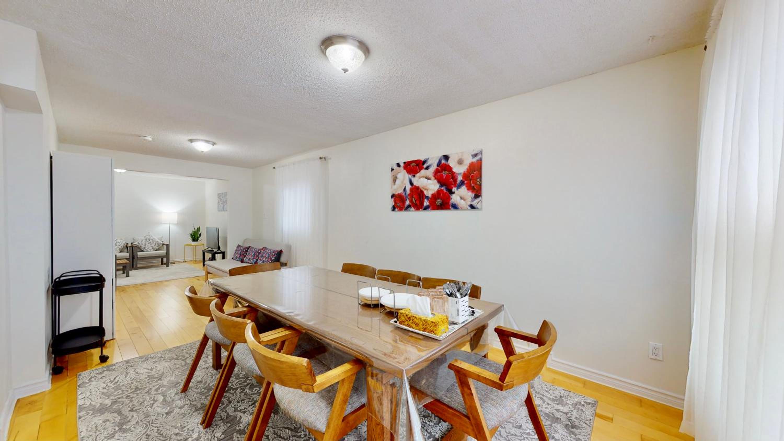 3-Bed 3-Bath Cozy Vacation House in Ajax, Greater Toronto Area, ON, Canada