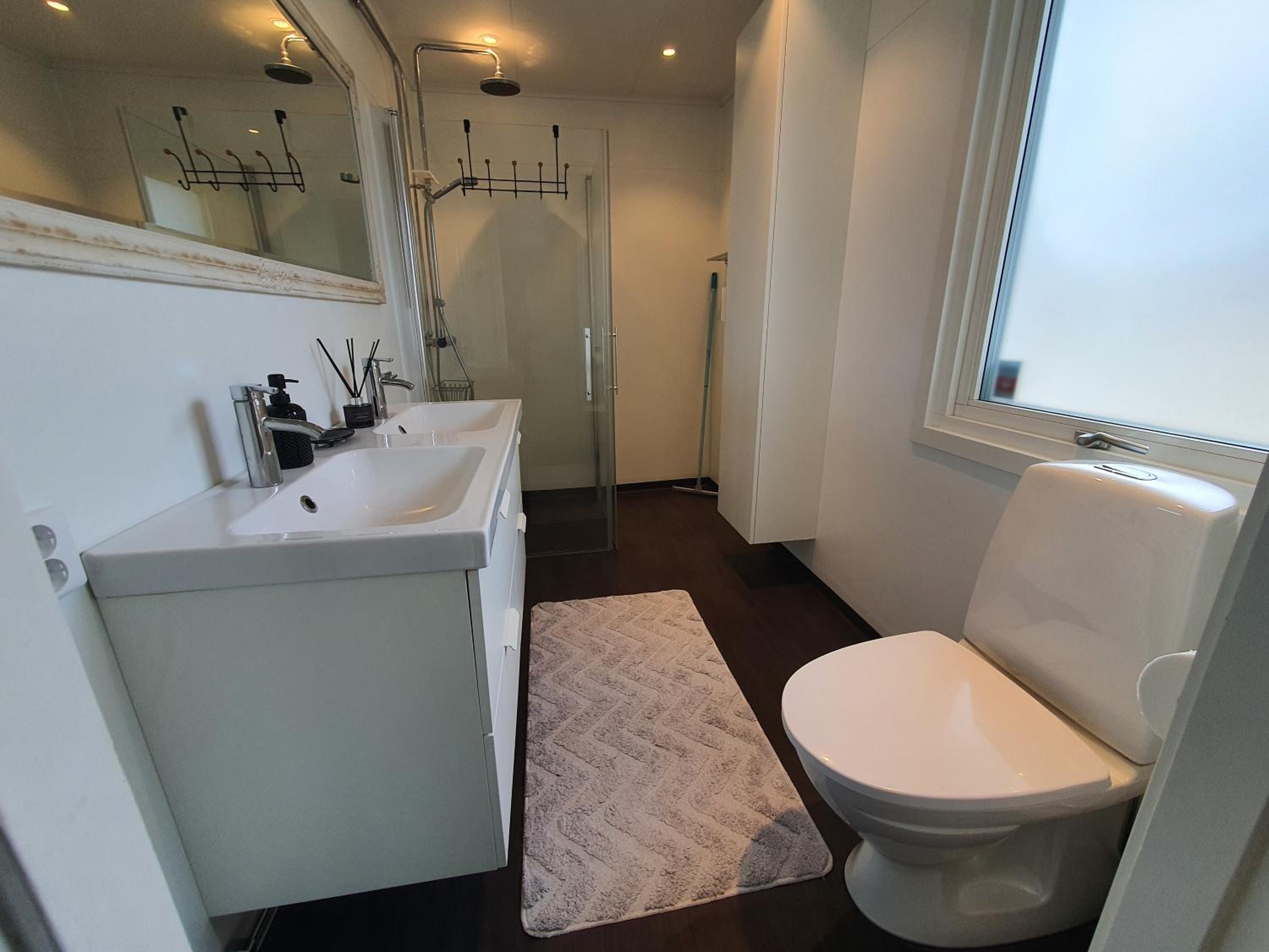 Villa for 10 persons with massage chair, sauna, billiard table and free electric vehicle station for electric cars