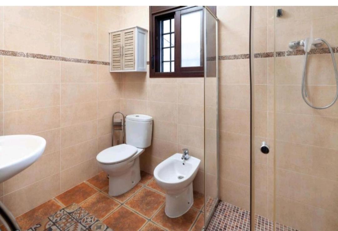 Casa la viña de la tireta