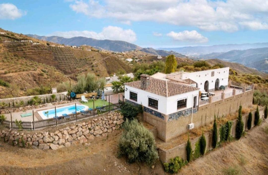 Casa la viña de la tireta